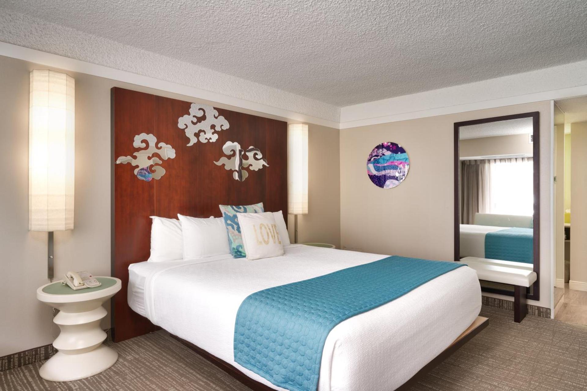 Atrium Hotel Orange County photo 43