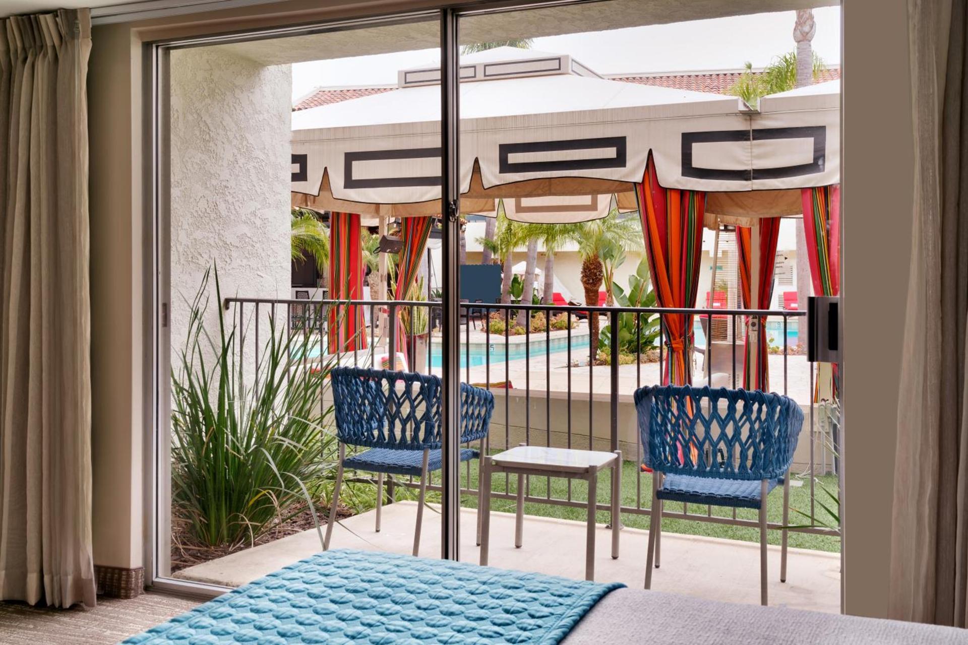 Atrium Hotel Orange County photo 46