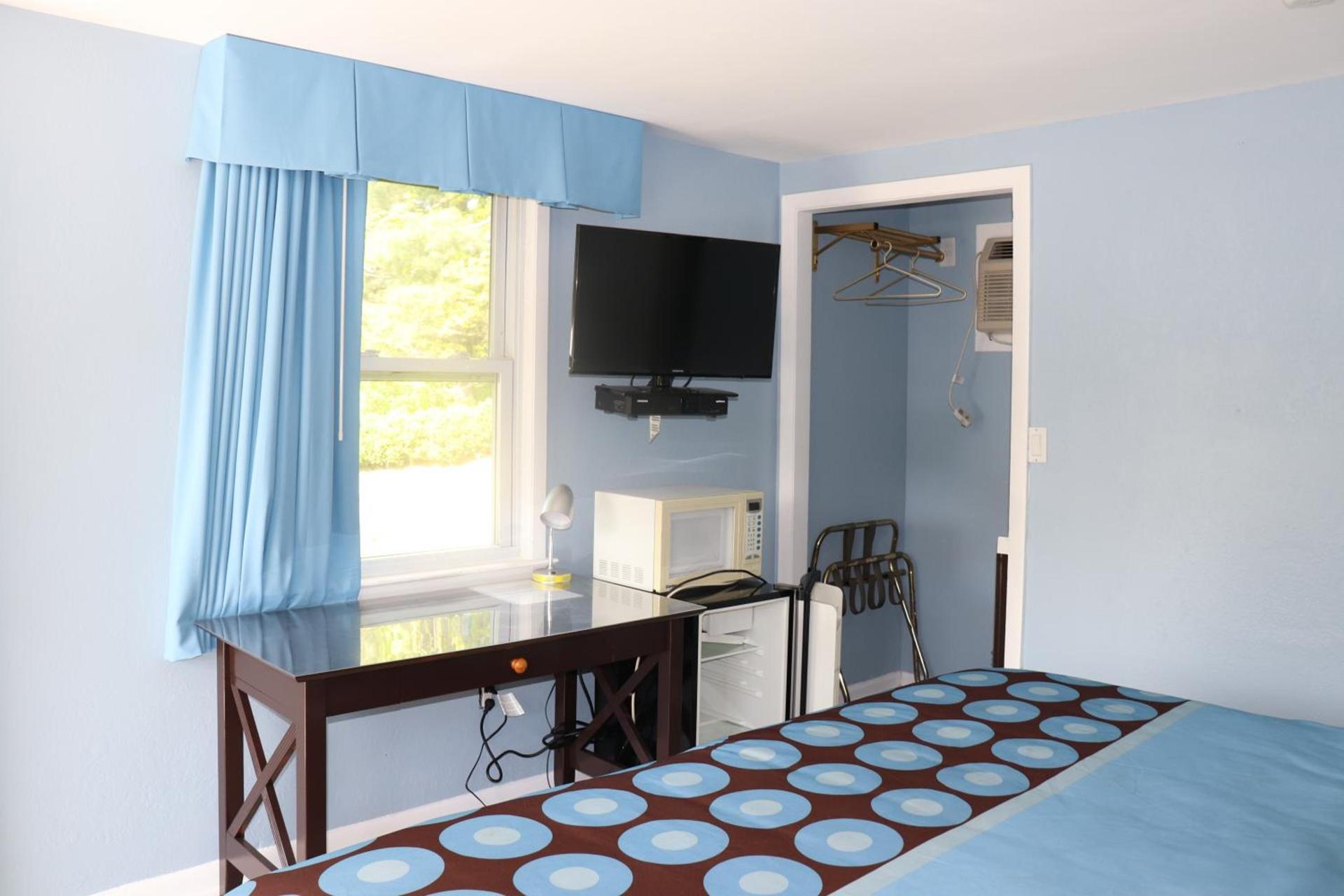 Hitching Post Motel photo 50
