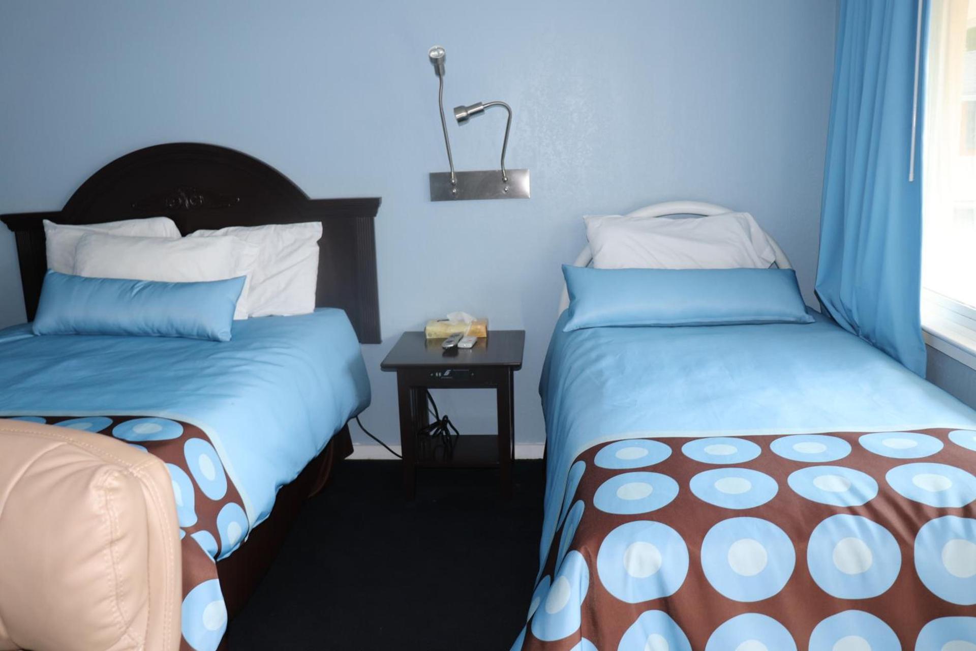 Hitching Post Motel photo 20