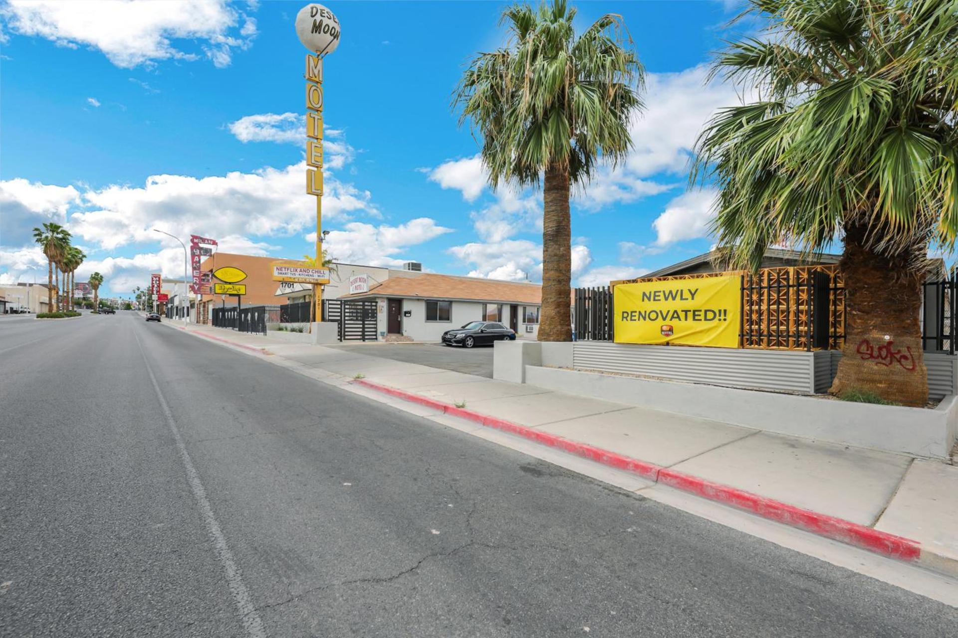 Desert Moon Motel photo 35