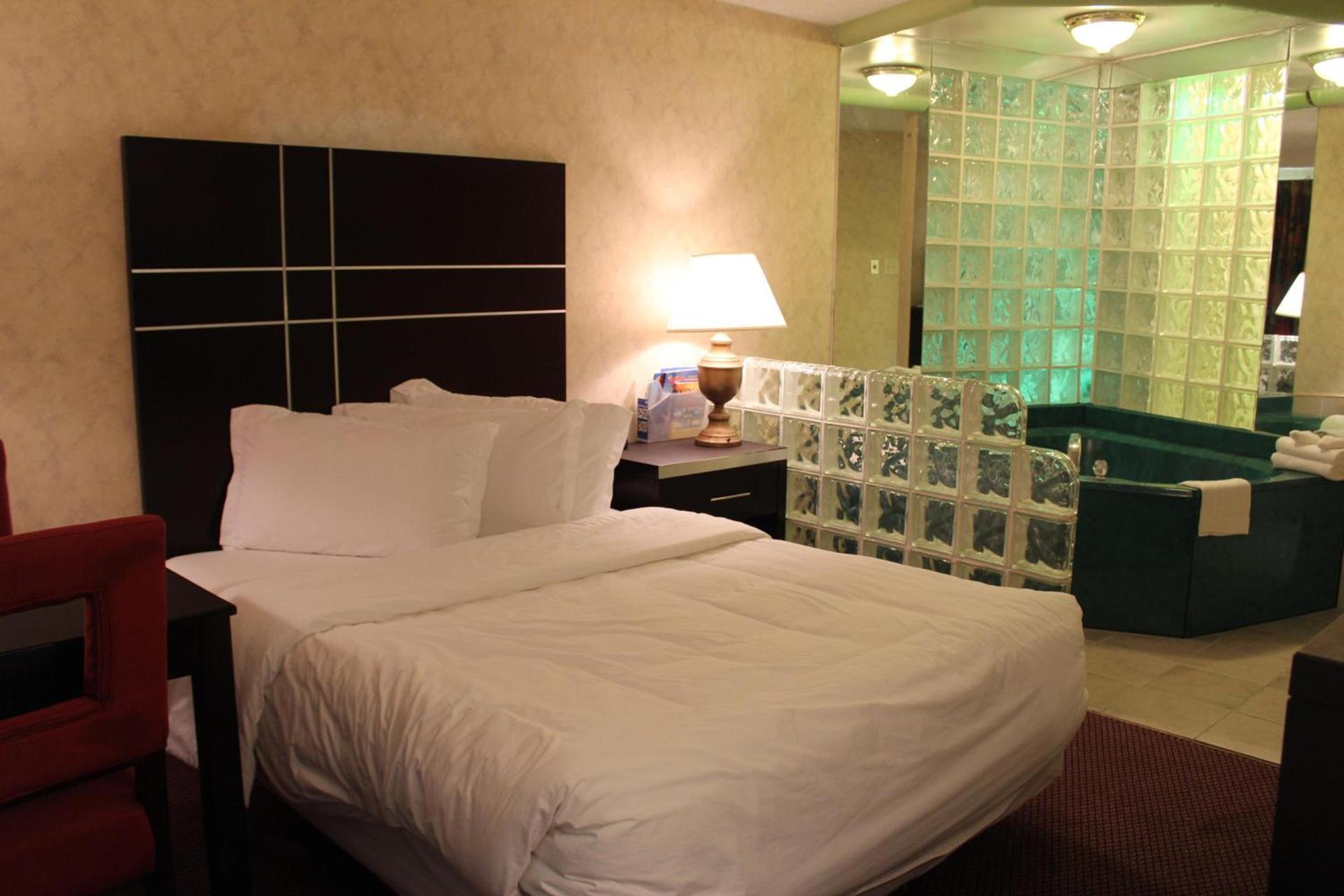 Oceanside Lodge photo 14