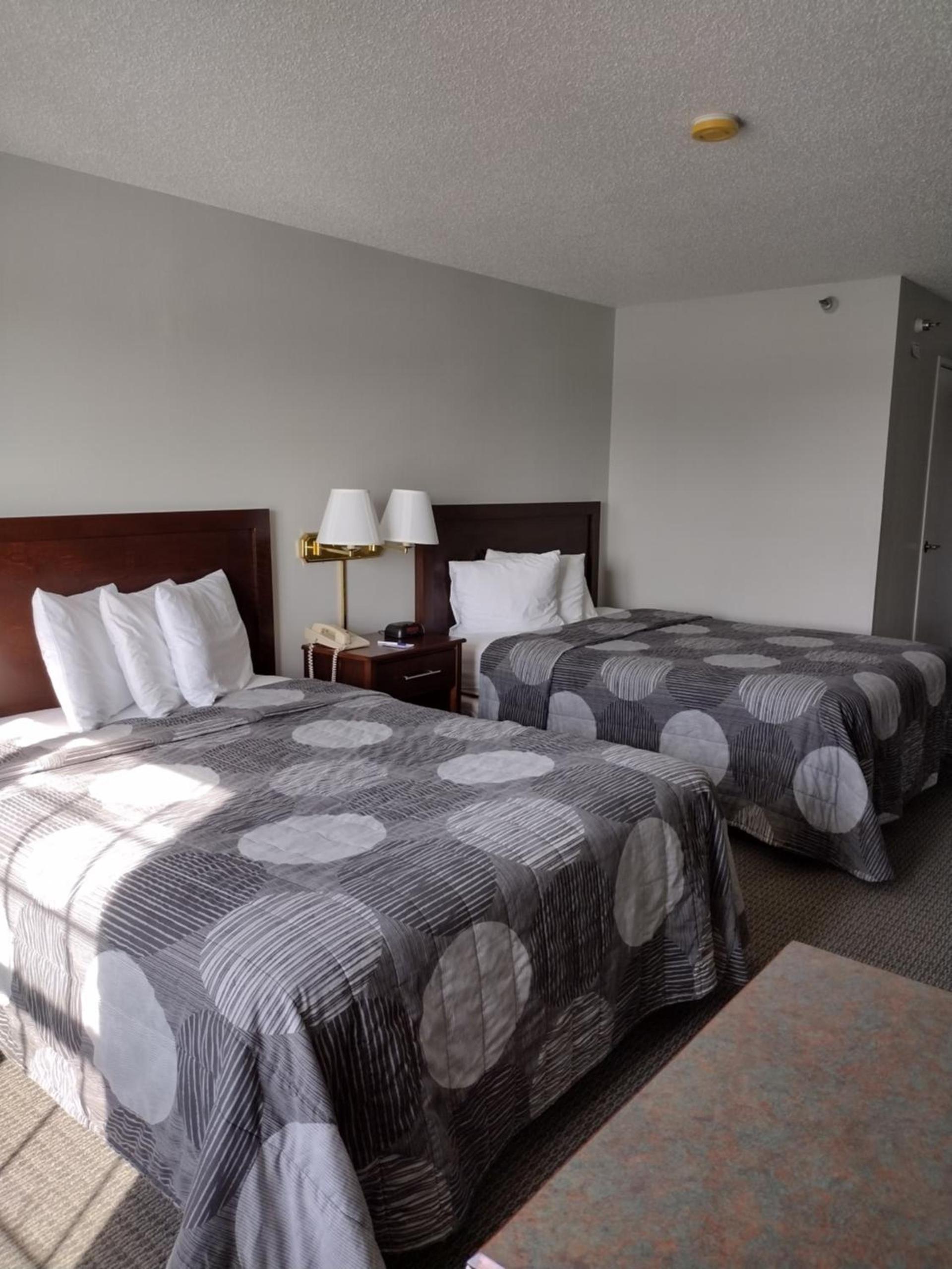GrandStay Hotel & Suites Hastings photo 34