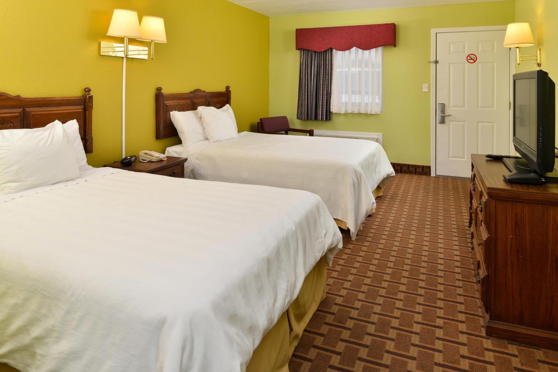 American Inn Princeton photo 12
