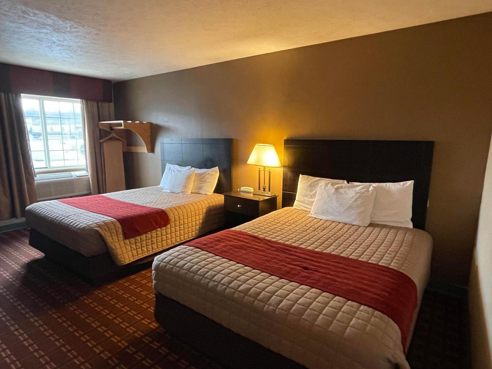 The Woodridge Inn photo 8