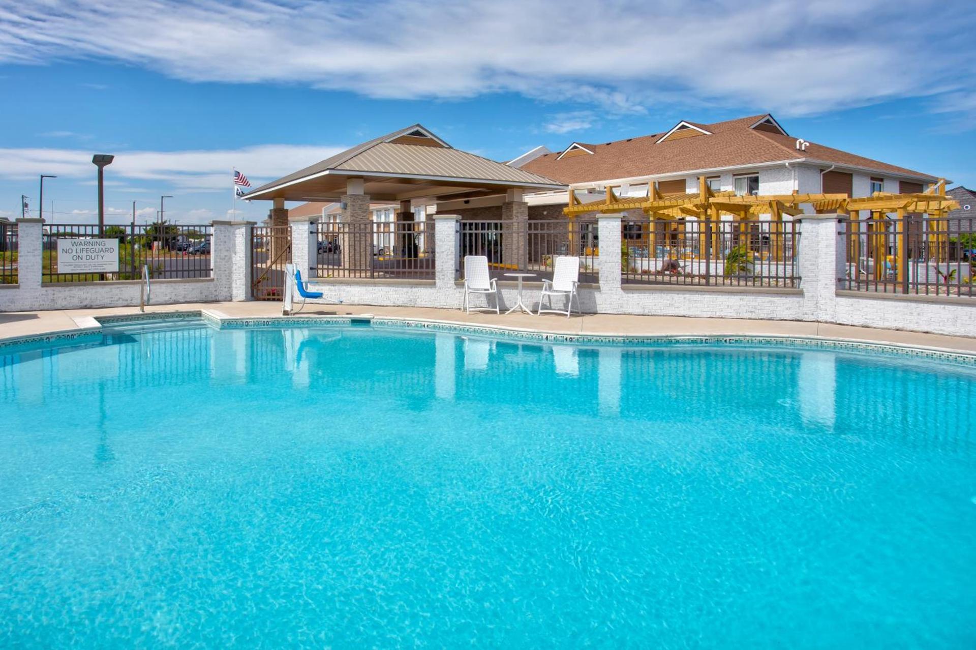 Holiday Inn Express Kitty Hawk - Outer Banks by IHG photo 2