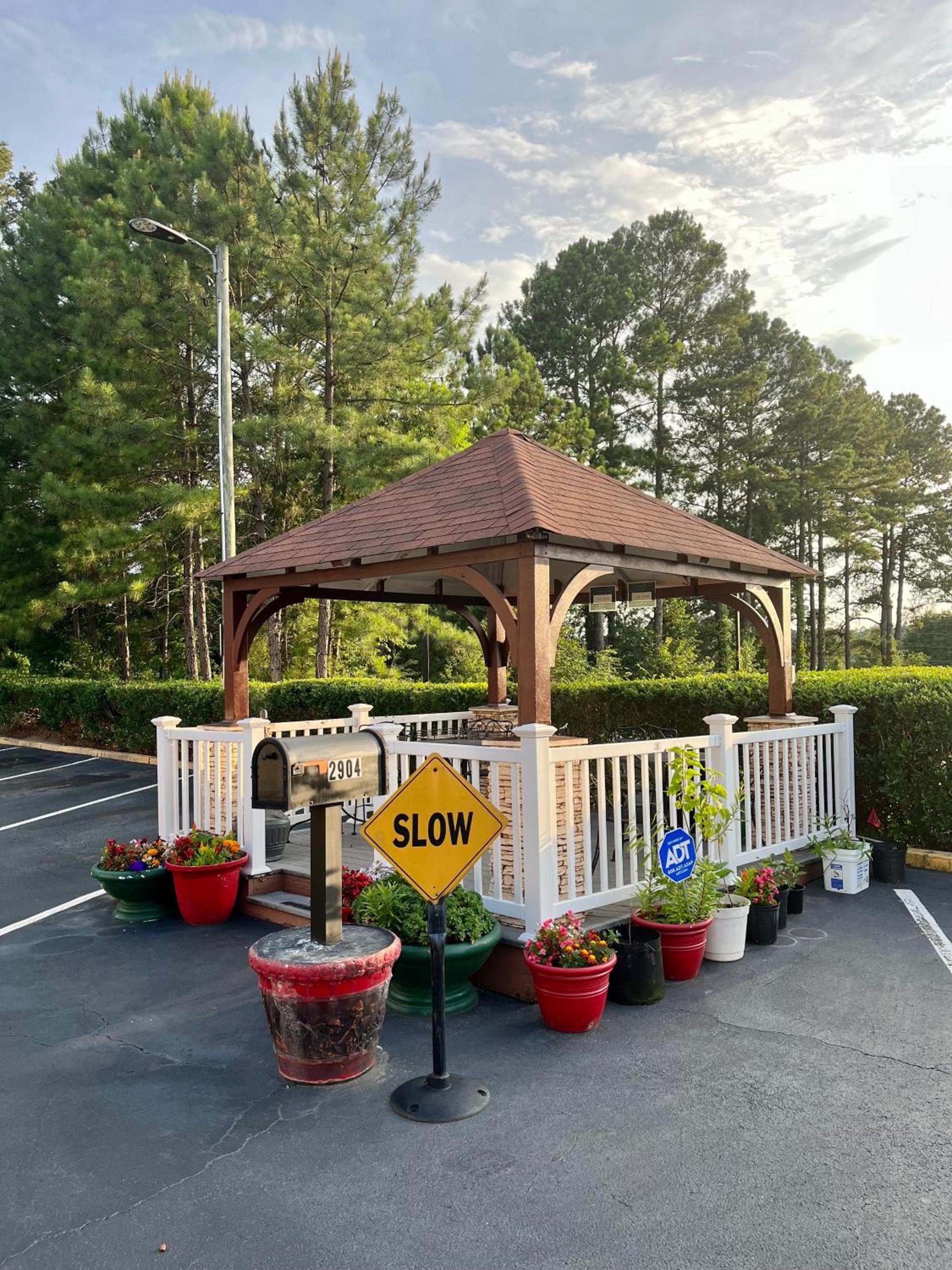 West Bank Inn photo 17