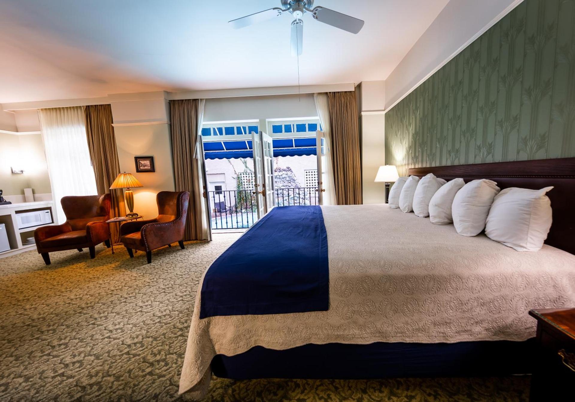 The Hotel Paisano photo 9