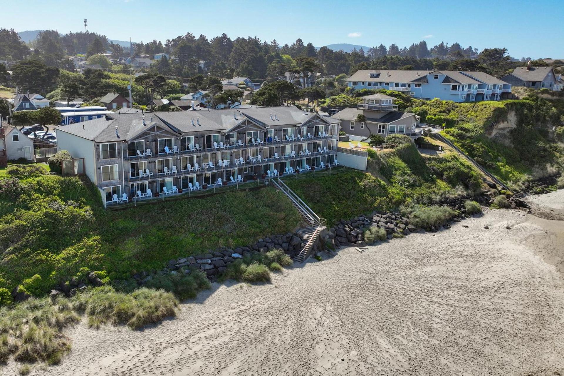Pelican Shores Inn photo 31