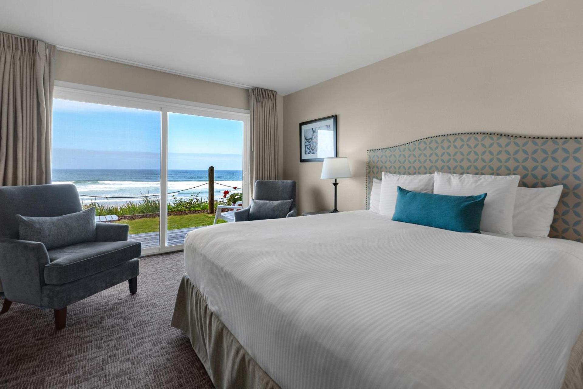 Pelican Shores Inn photo 23