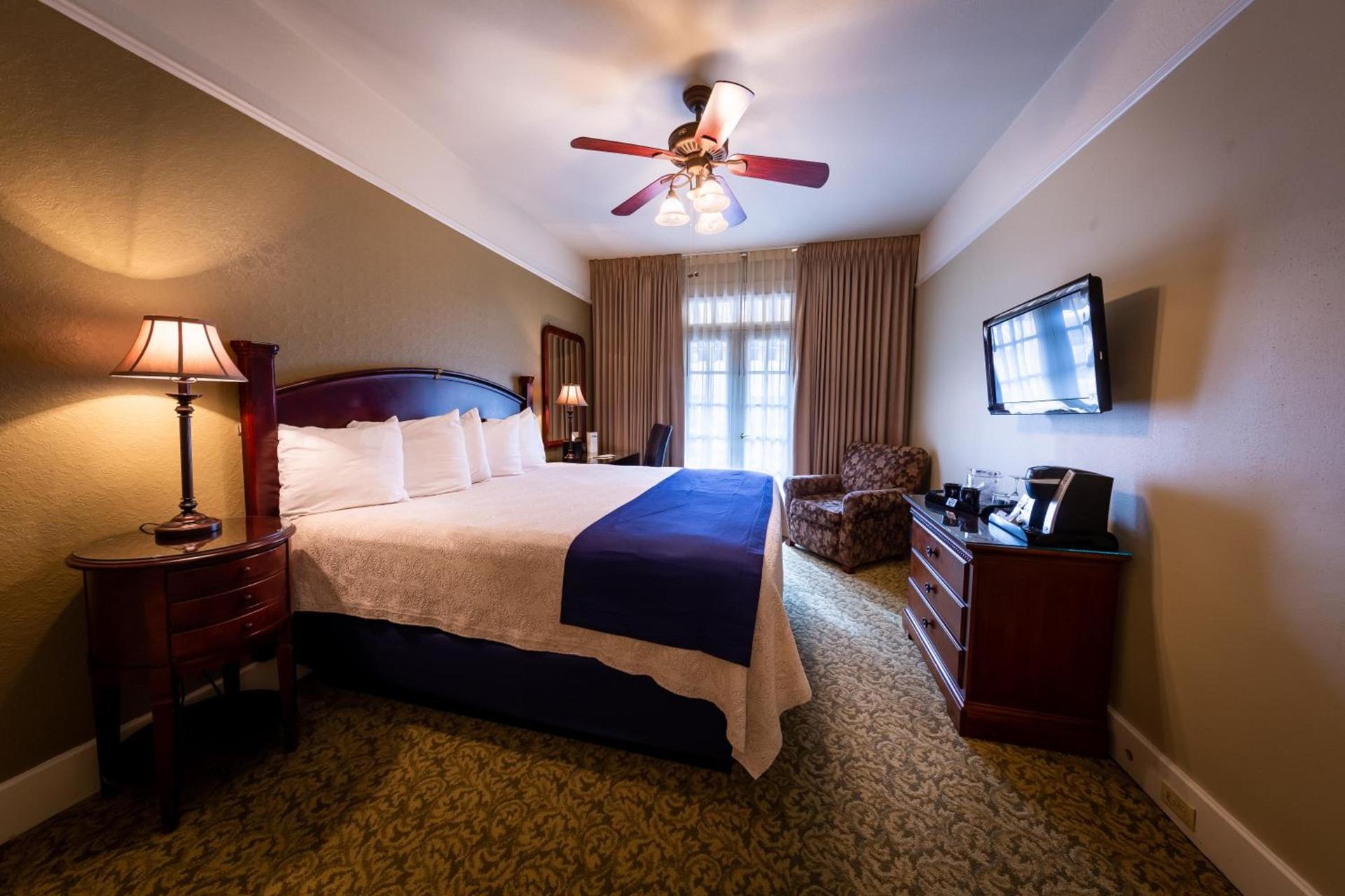 The Hotel Paisano photo 11