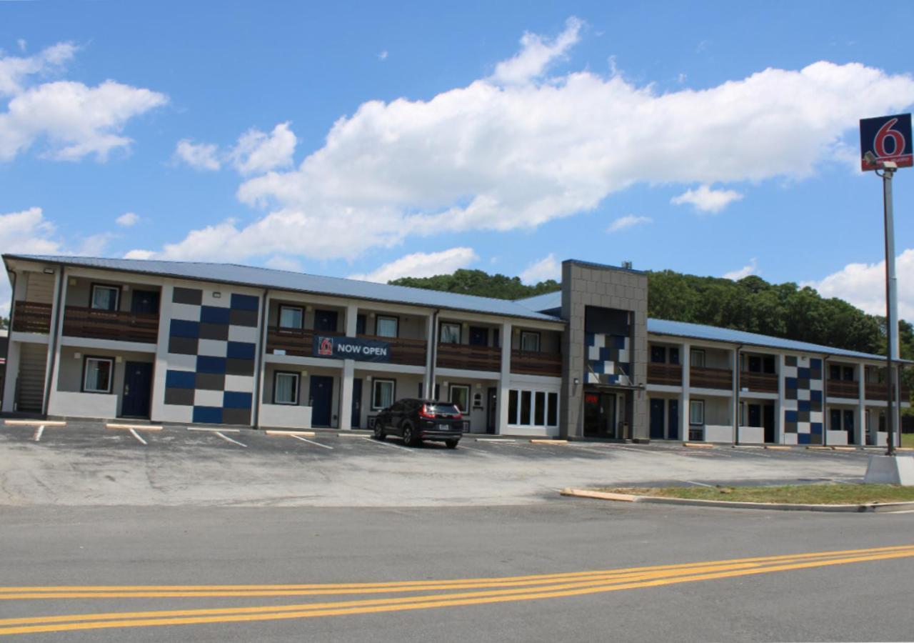 Studio 6 Suites Chattanooga TN Lookout Mtn. photo 13
