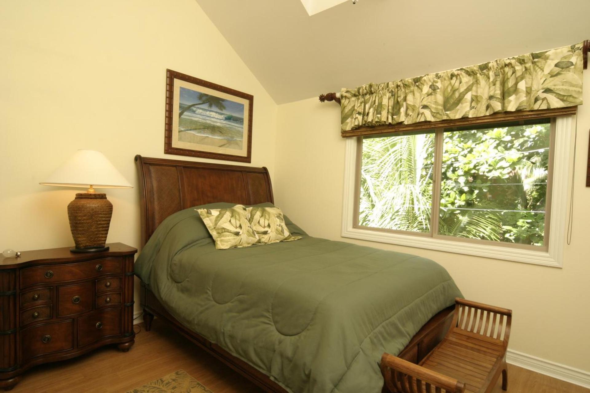 Beachfront Villa North Shore Oahu photo 11