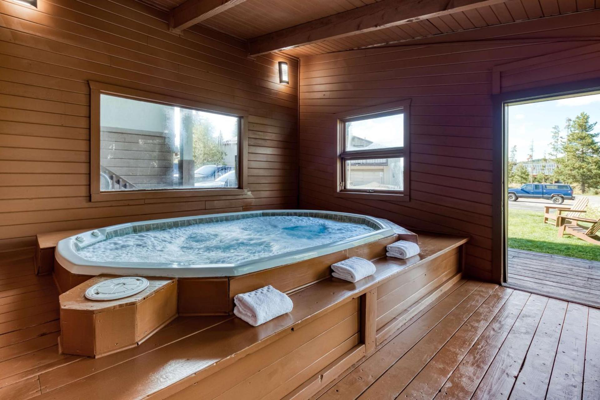 Best Western Alpenglo Lodge photo 6