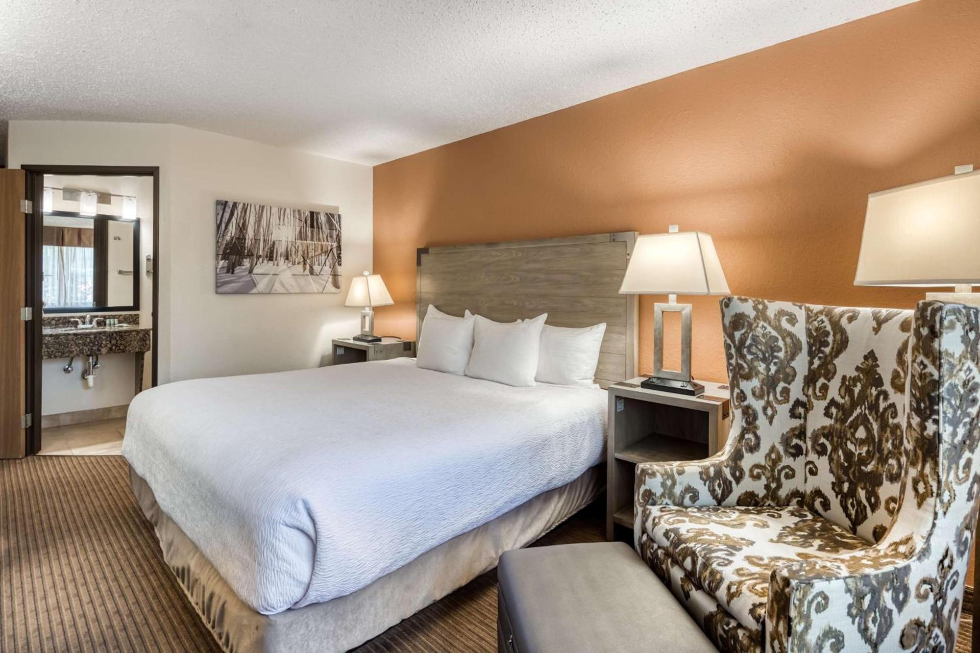 Best Western Alpenglo Lodge photo 15