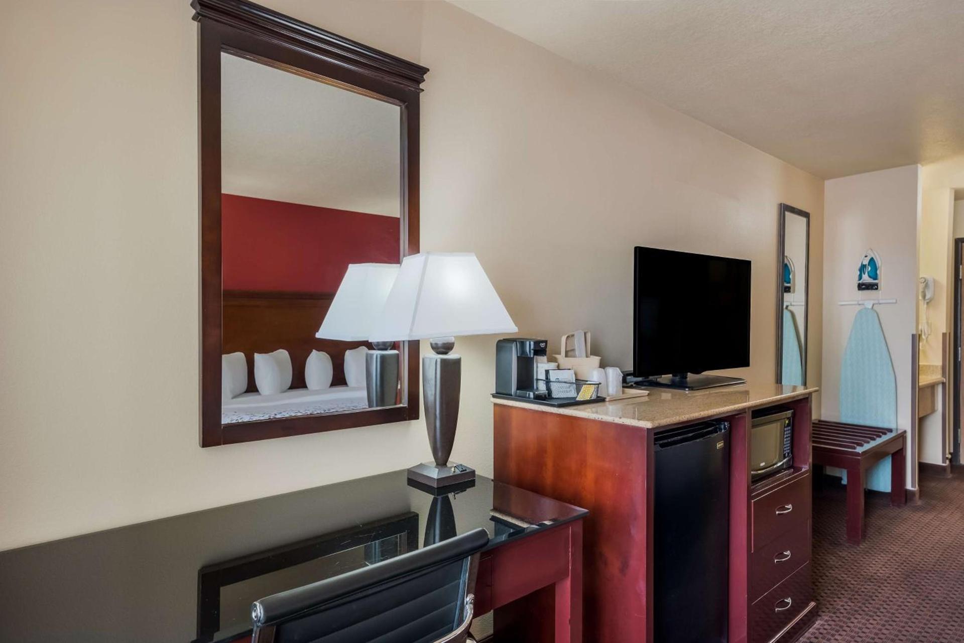 SureStay Plus Hotel by Best Western Silver City photo 17