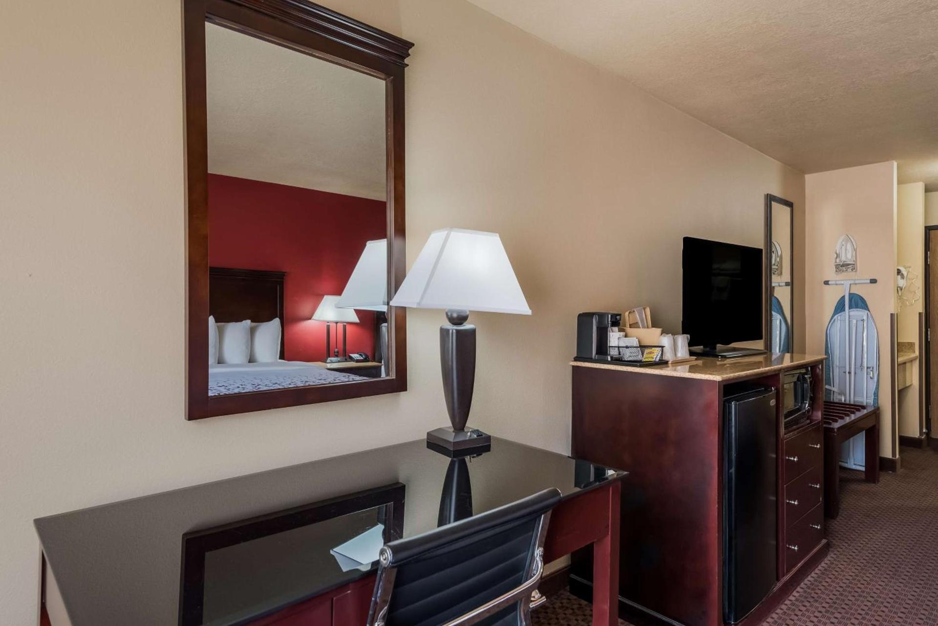 SureStay Plus Hotel by Best Western Silver City photo 19