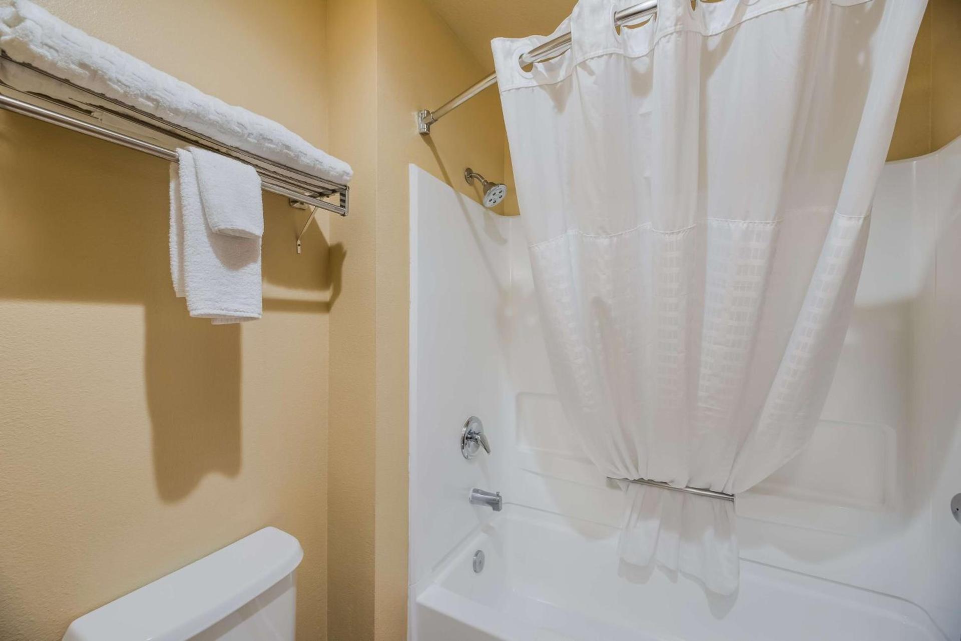 SureStay Plus Hotel by Best Western Silver City photo 25