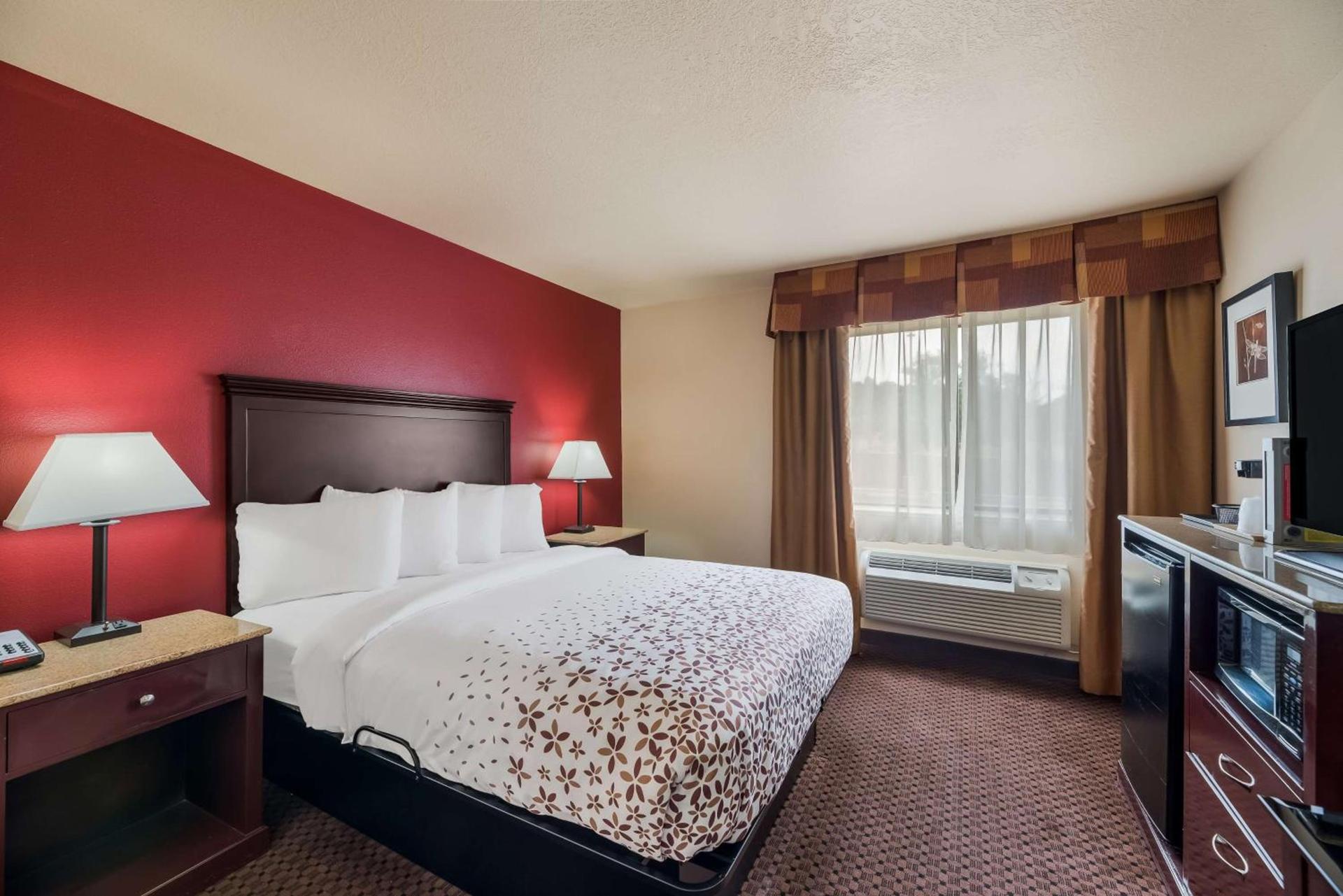 SureStay Plus Hotel by Best Western Silver City photo 26