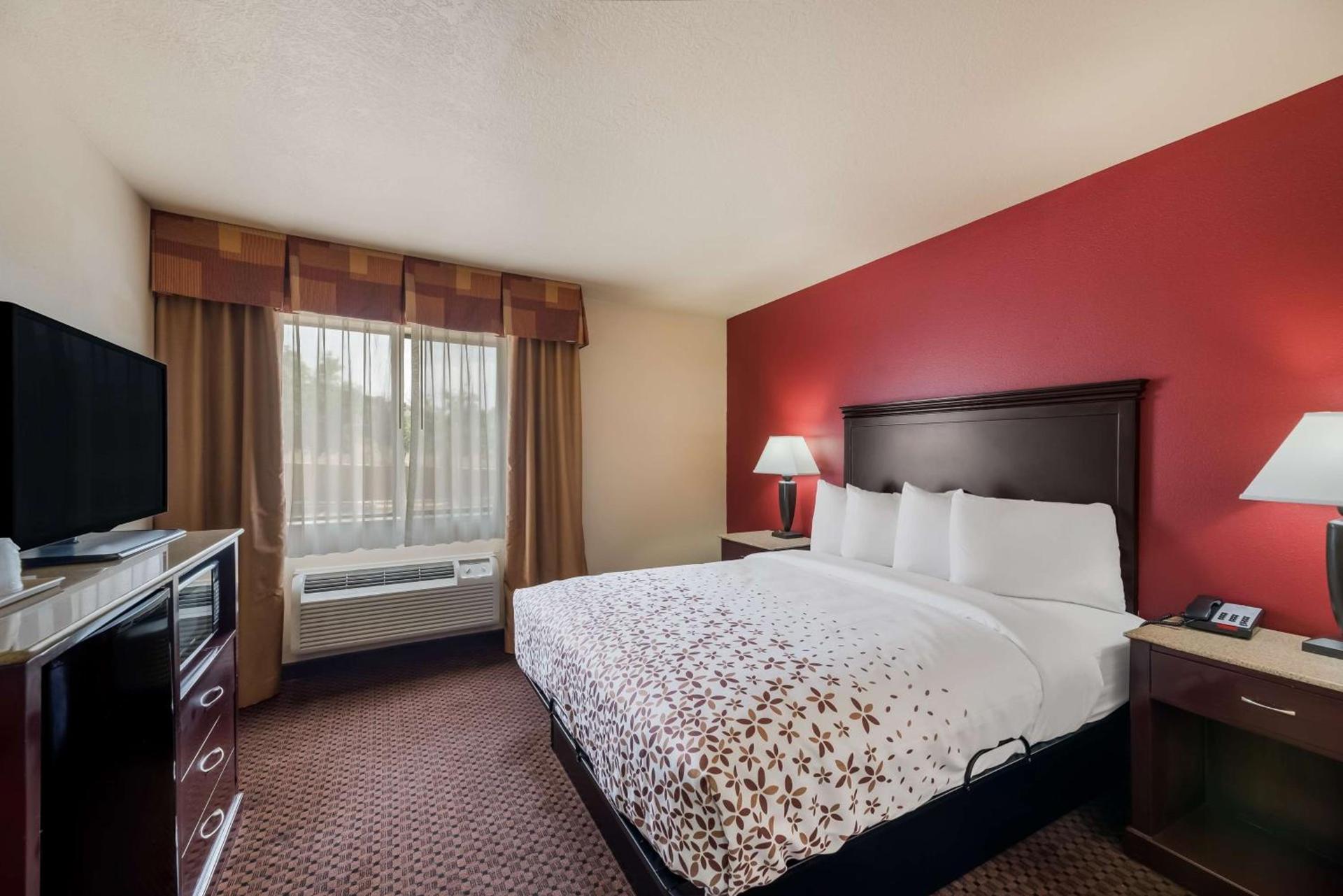 SureStay Plus Hotel by Best Western Silver City photo 30
