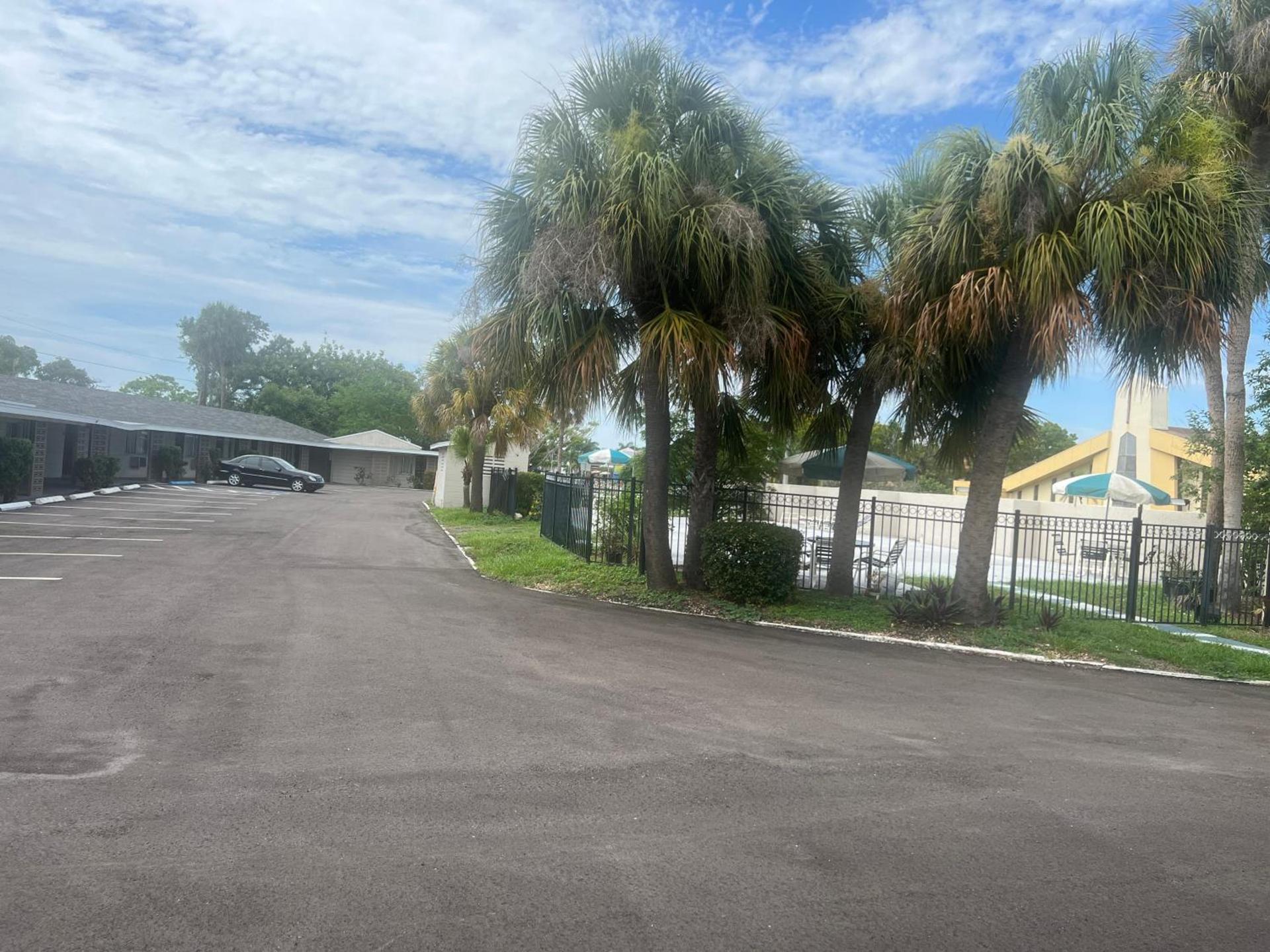 Flamingo Inn photo 15