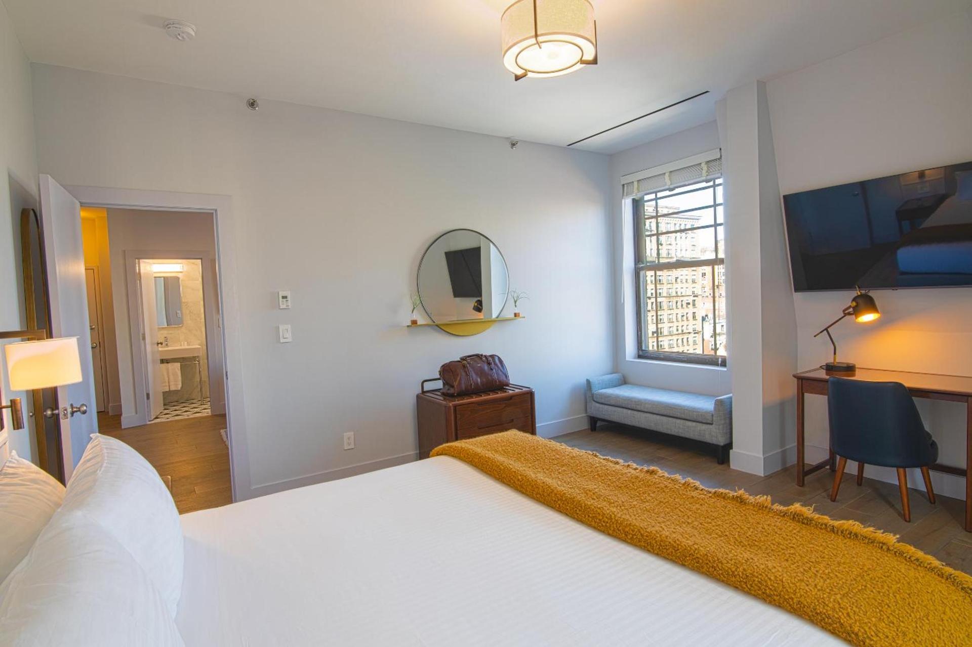 Hotel Belleclaire Central Park, a Small Luxury Hotel photo 28
