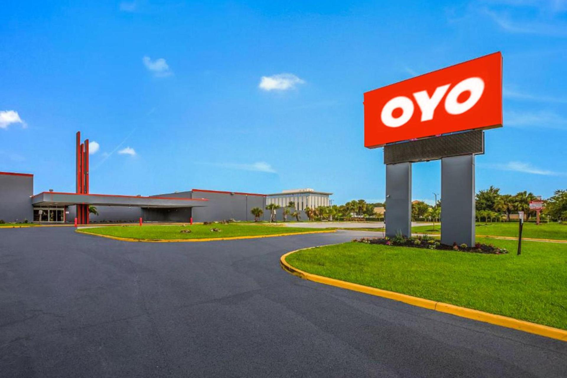 OYO Hotel Orlando Airport photo 34
