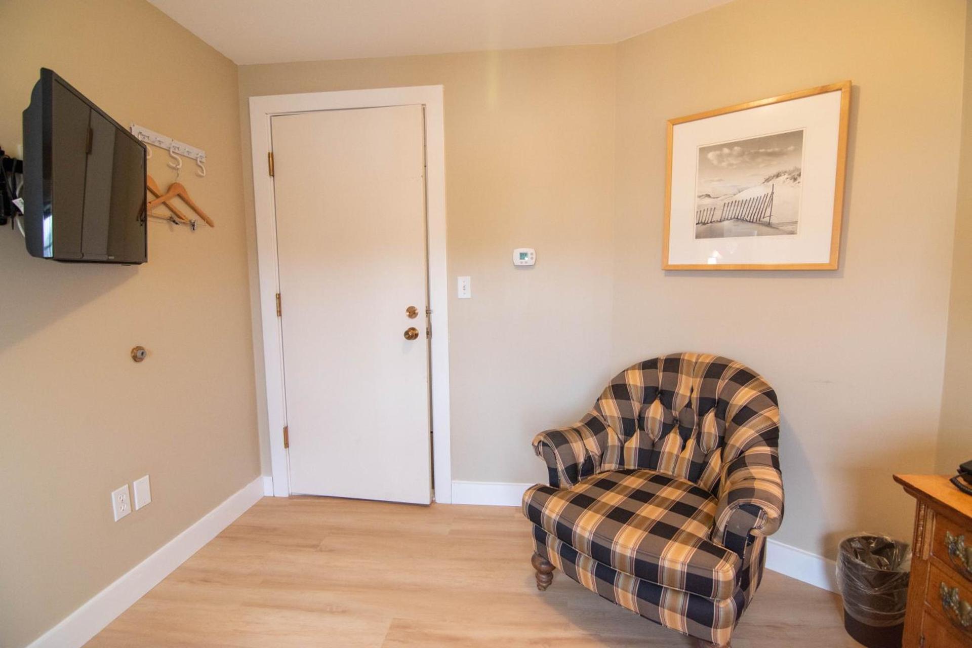 The Beach House Inn photo 7