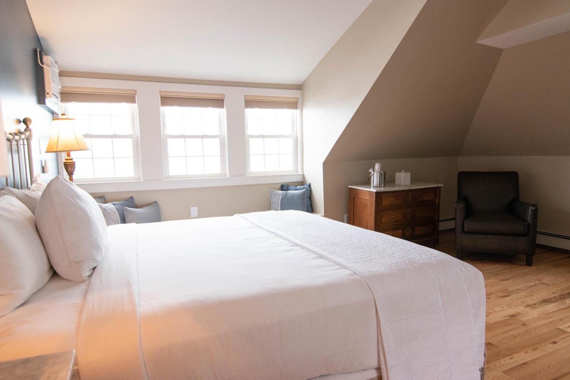 The Beach House Inn photo 86