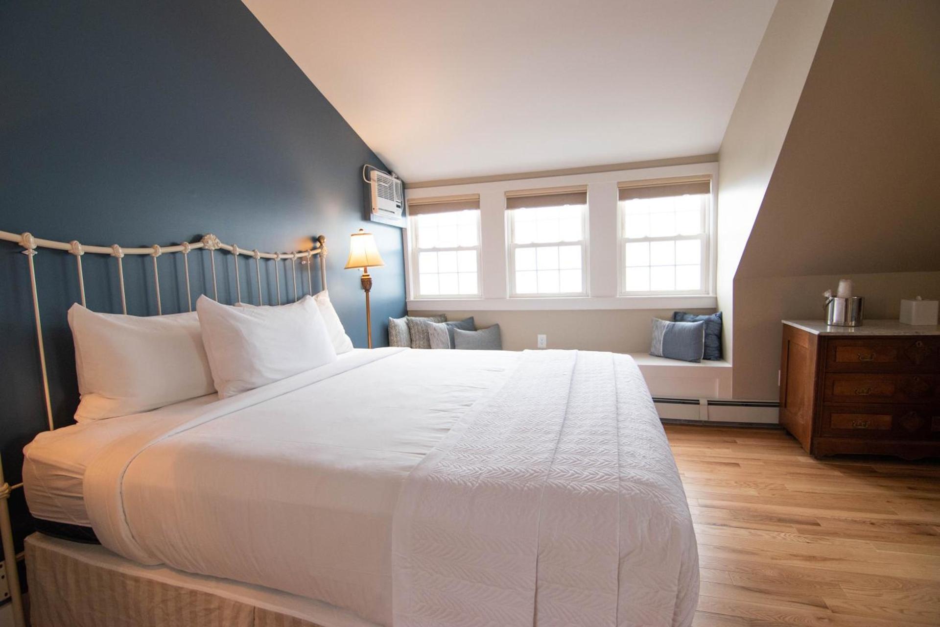 The Beach House Inn photo 82