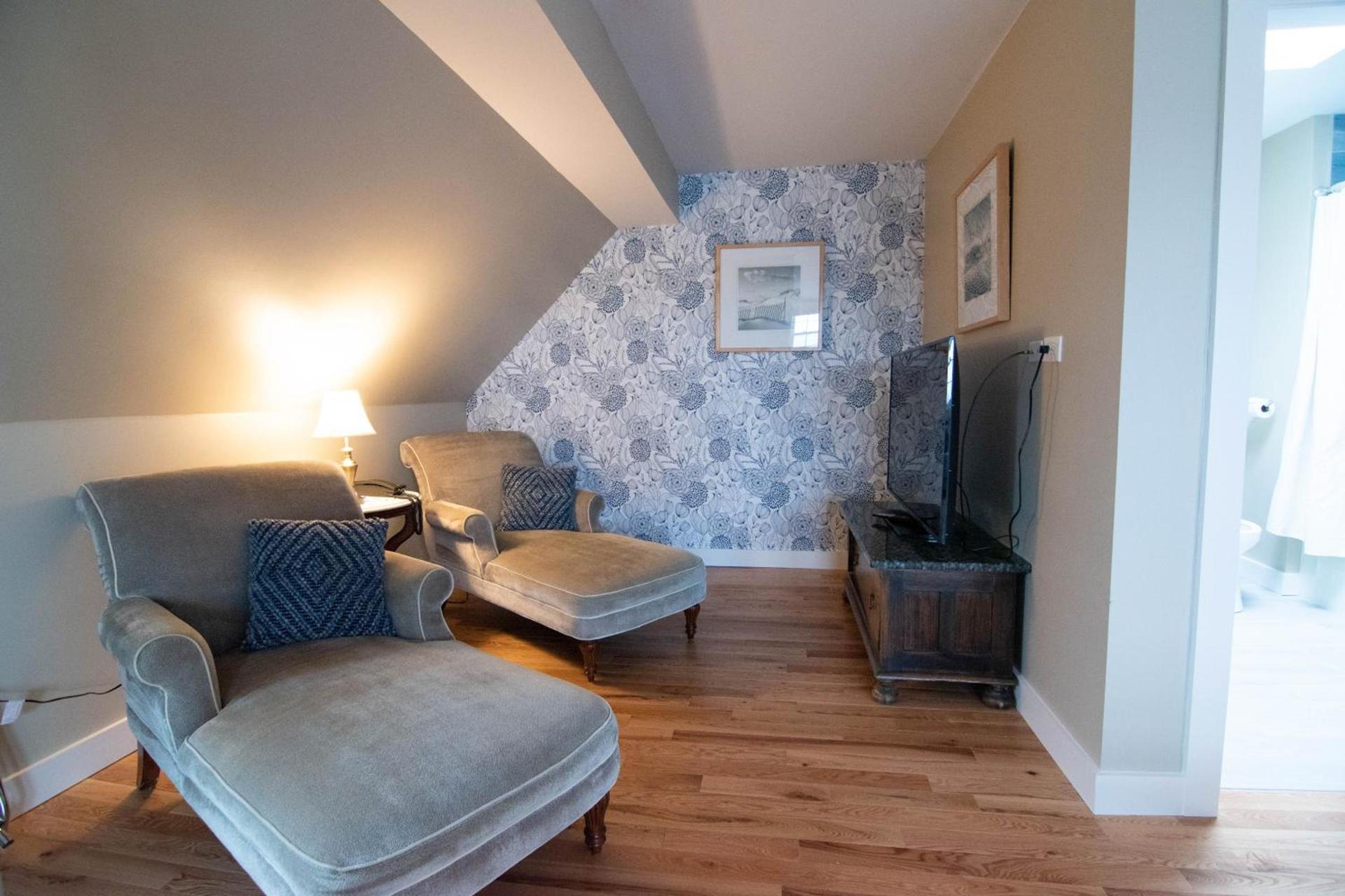 The Beach House Inn photo 88