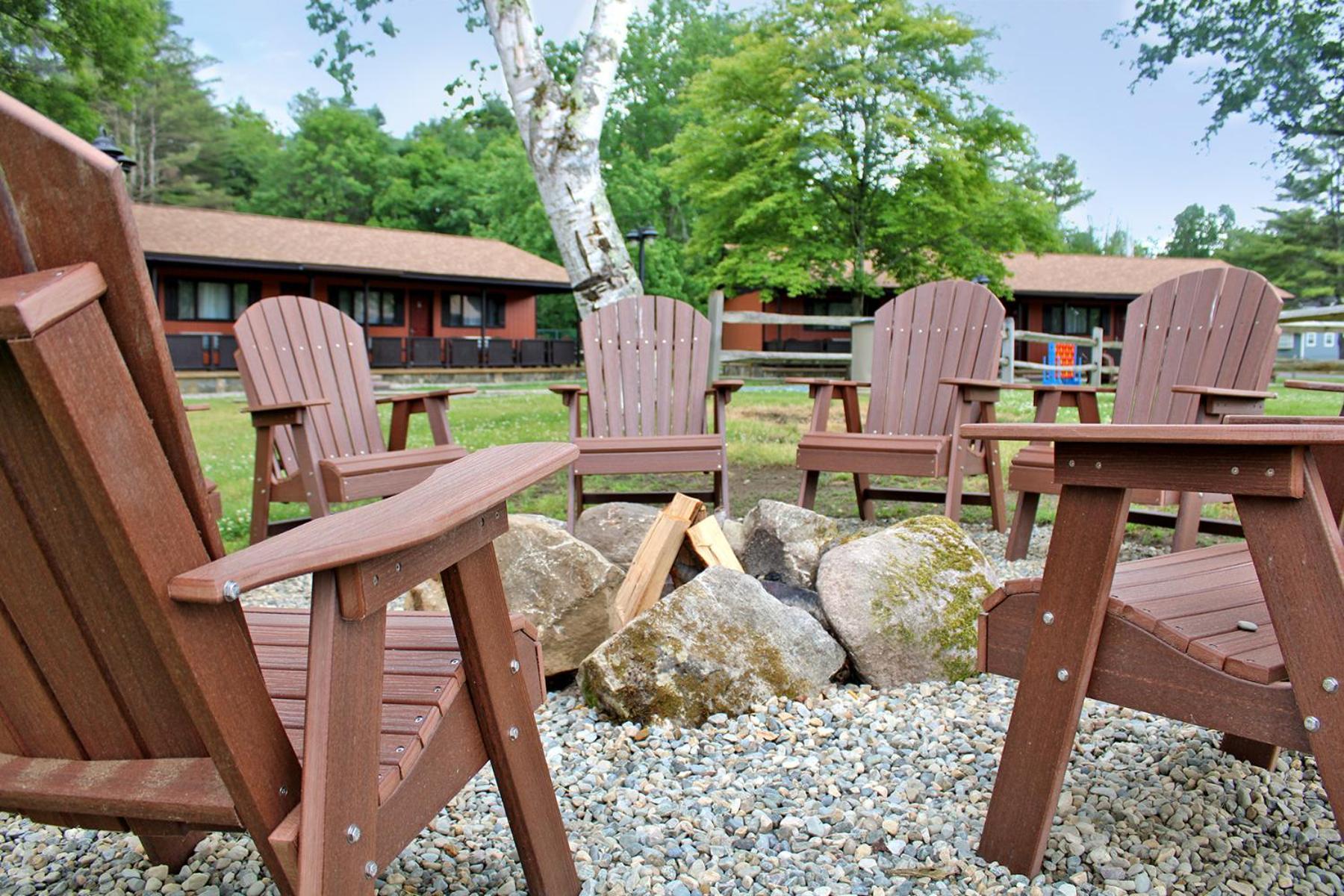 Bayside Resort, Lake George NY photo 37