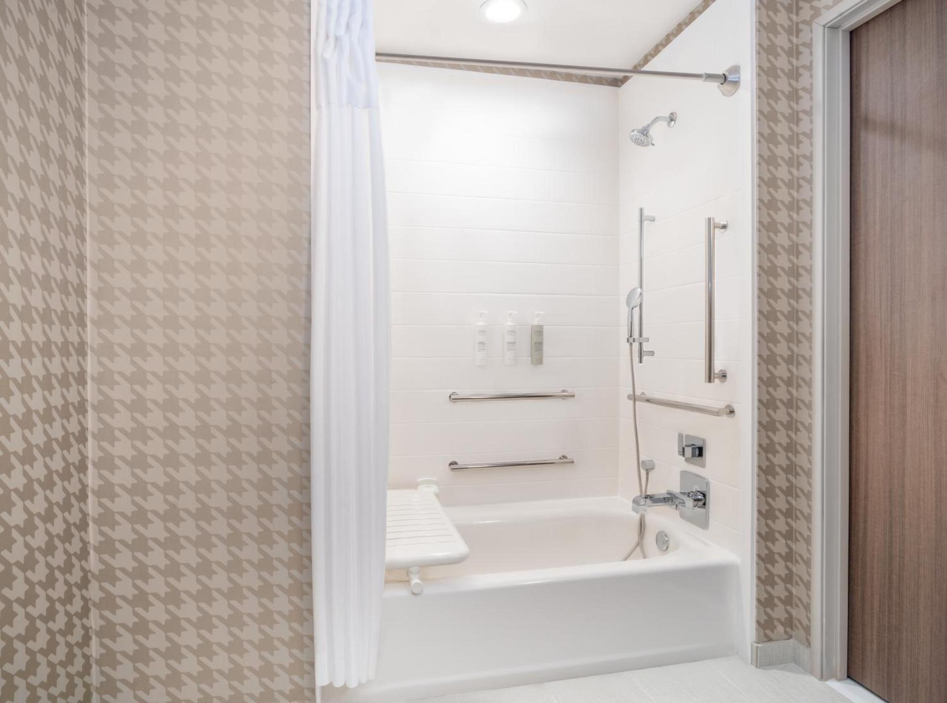 Home2 Suites By Hilton Lake Havasu City photo 18