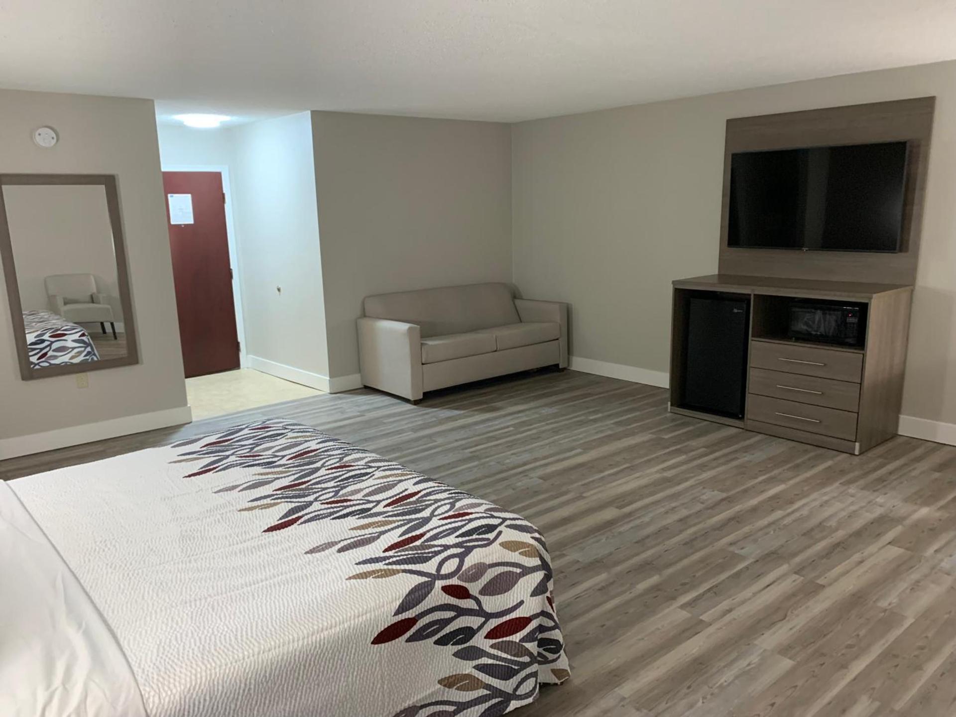 Red Roof Inn & Suites Vineland - Buena photo 13