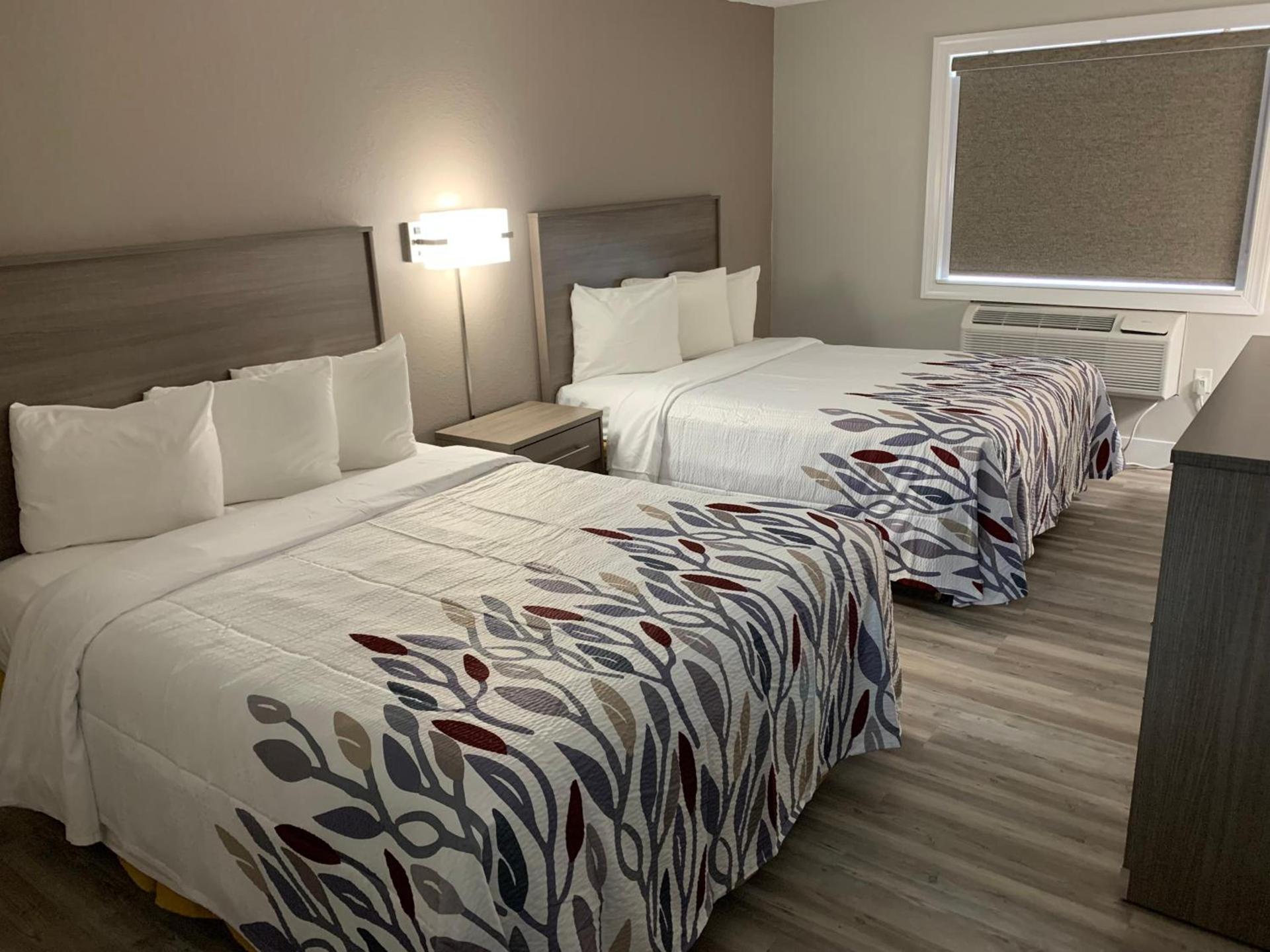 Red Roof Inn & Suites Vineland - Buena photo 8