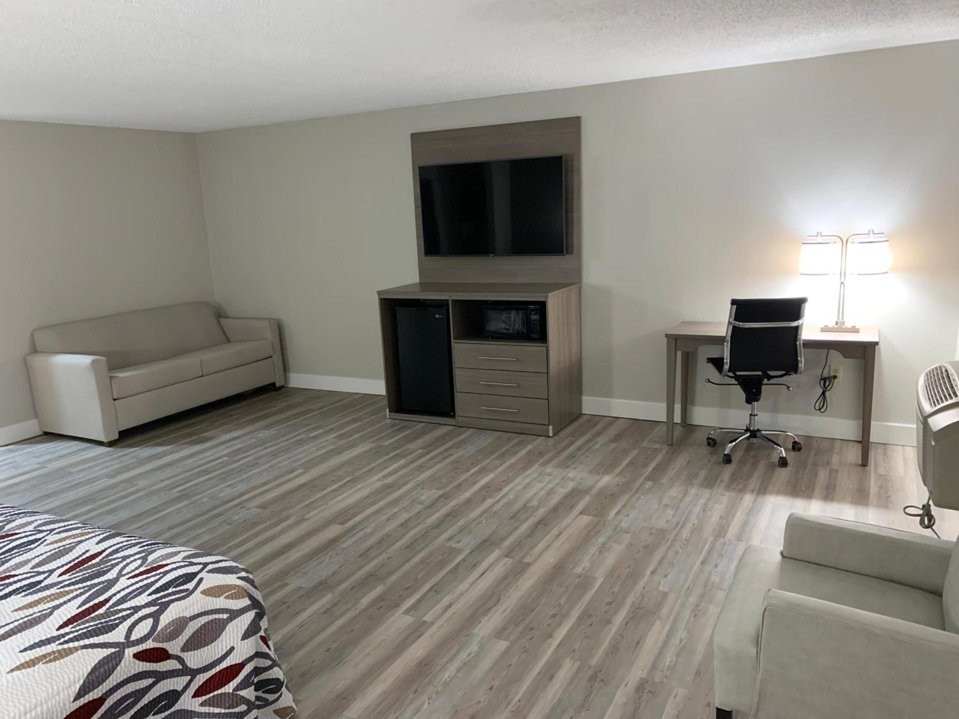 Red Roof Inn & Suites Vineland - Buena photo 14