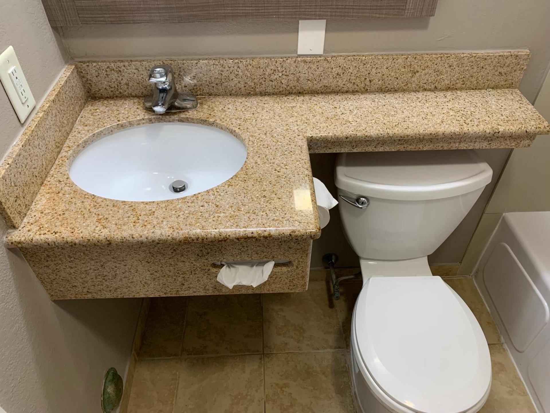 Red Roof Inn & Suites Vineland - Buena photo 19