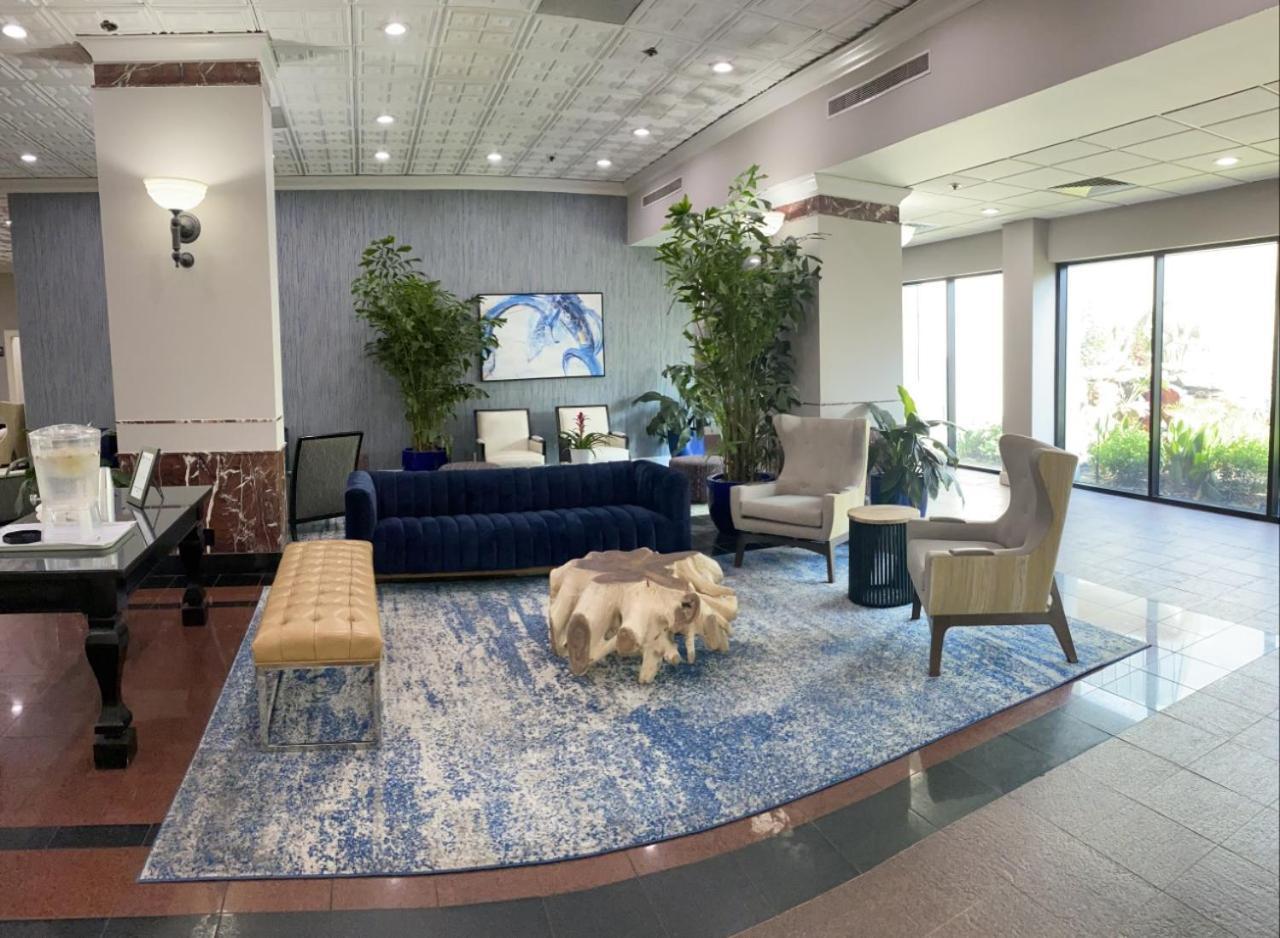 Wyndham Houston near NRG Park - Medical Center photo 8