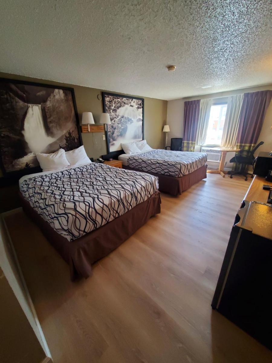 Wyo Inn photo 7