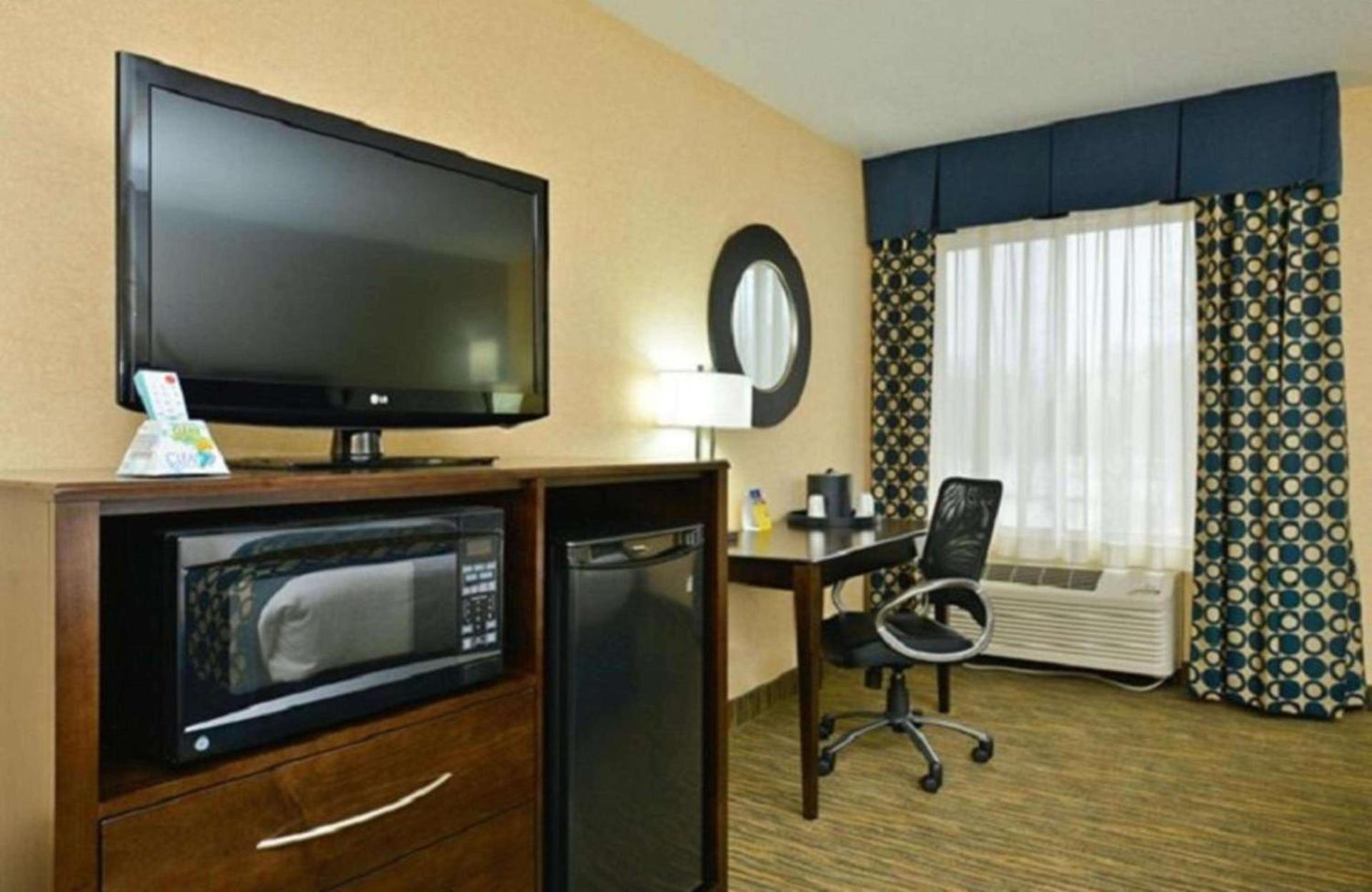 Best Western Plus Coldwater Hotel photo 12