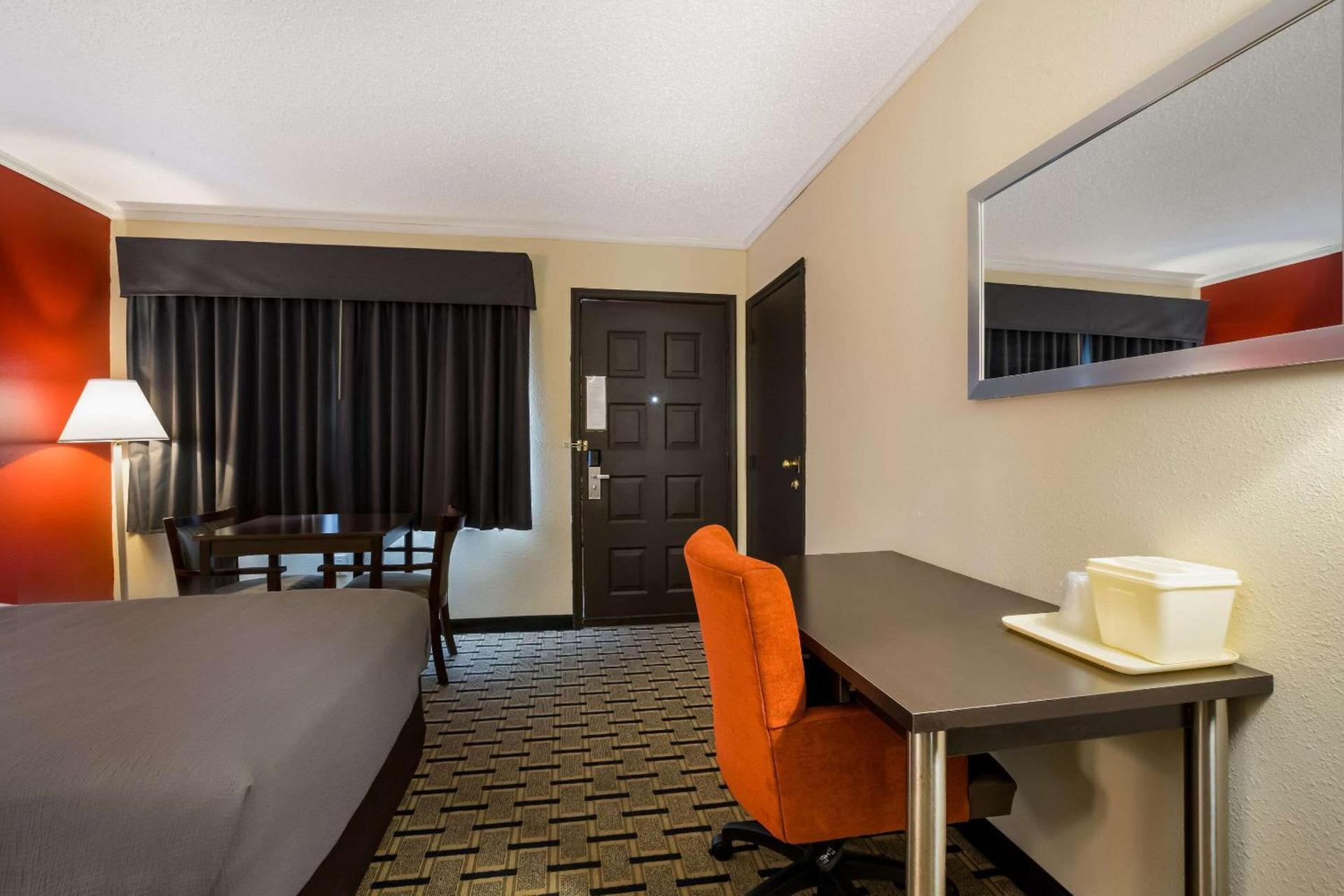 Quality Inn & Suites Millville photo 20