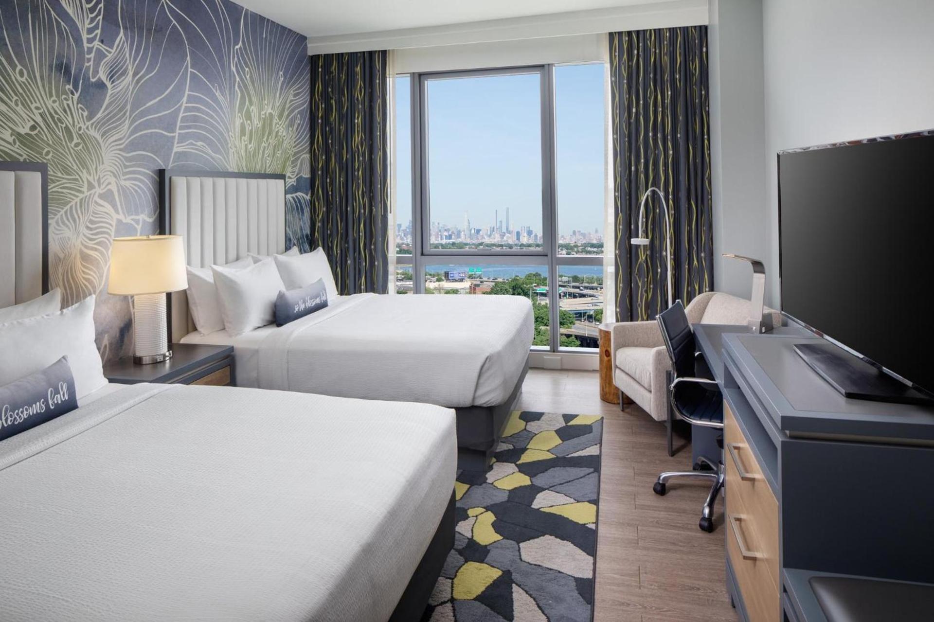 Hotel Indigo Flushing - LaGuardia photo 57