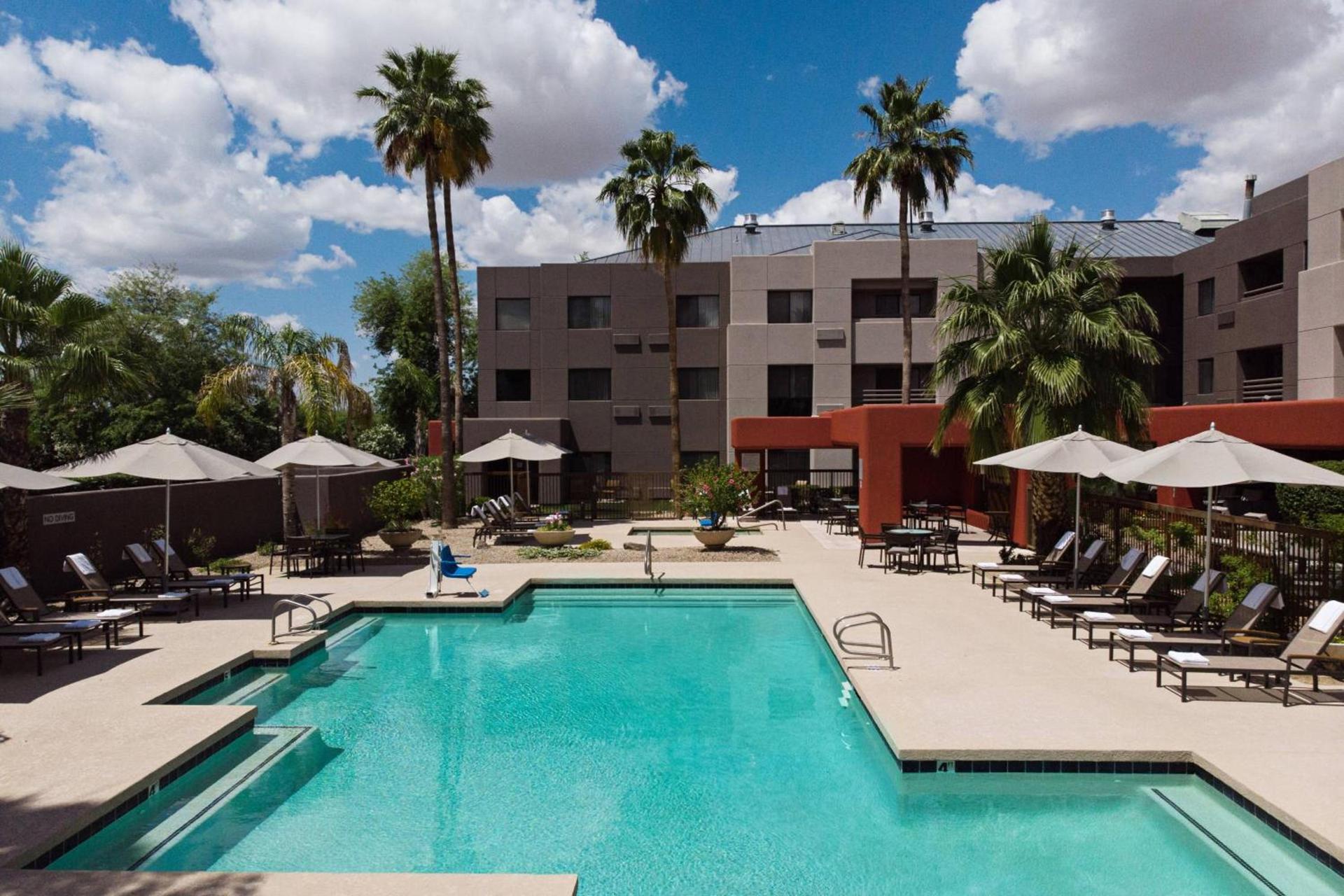 Courtyard Scottsdale North photo 43