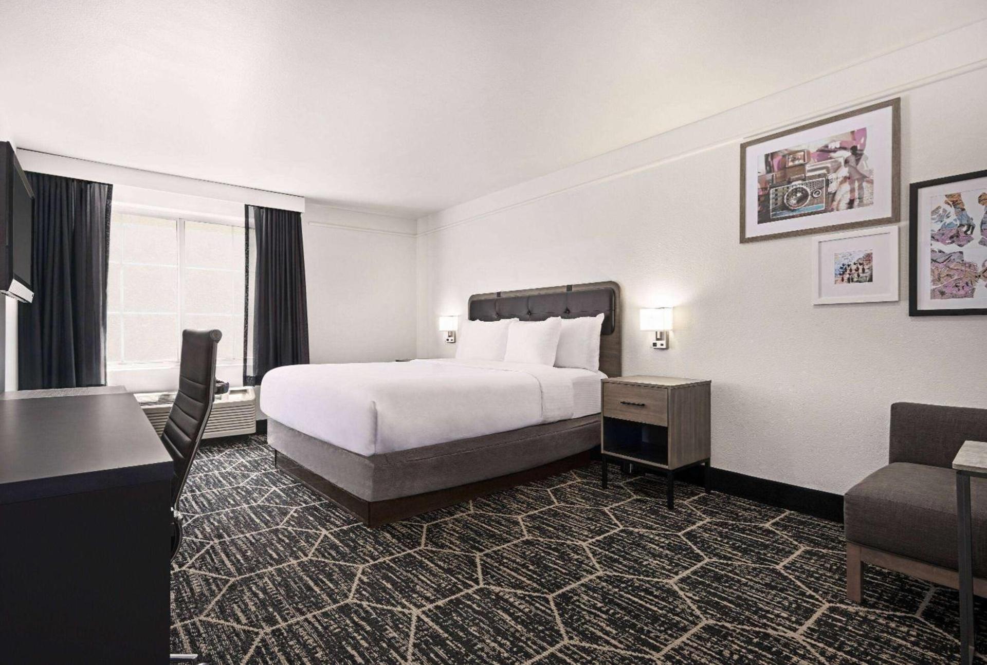 La Quinta by Wyndham Hesperia Victorville photo 22