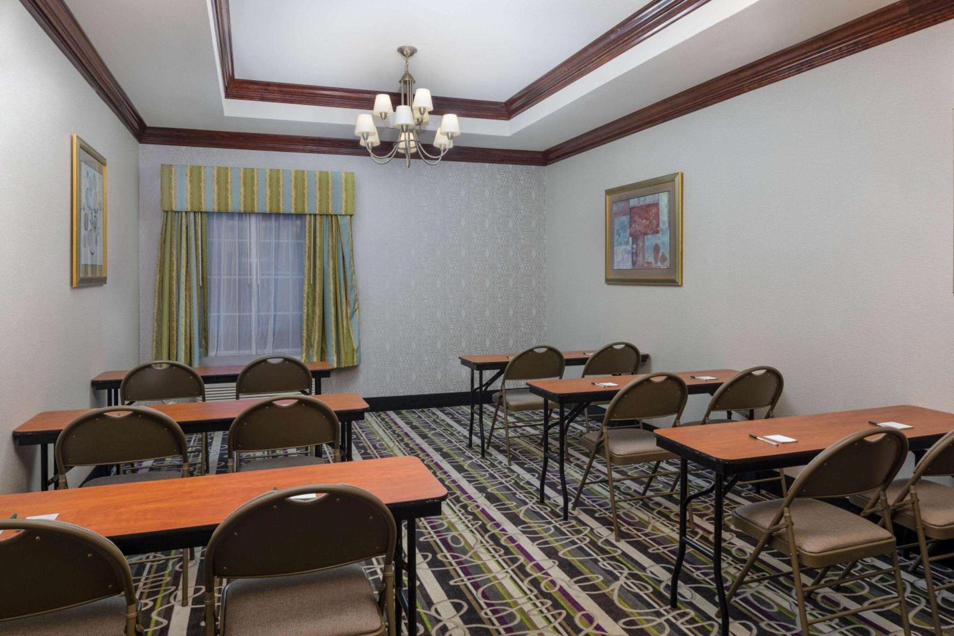La Quinta by Wyndham Savannah Airport - Pooler photo 23