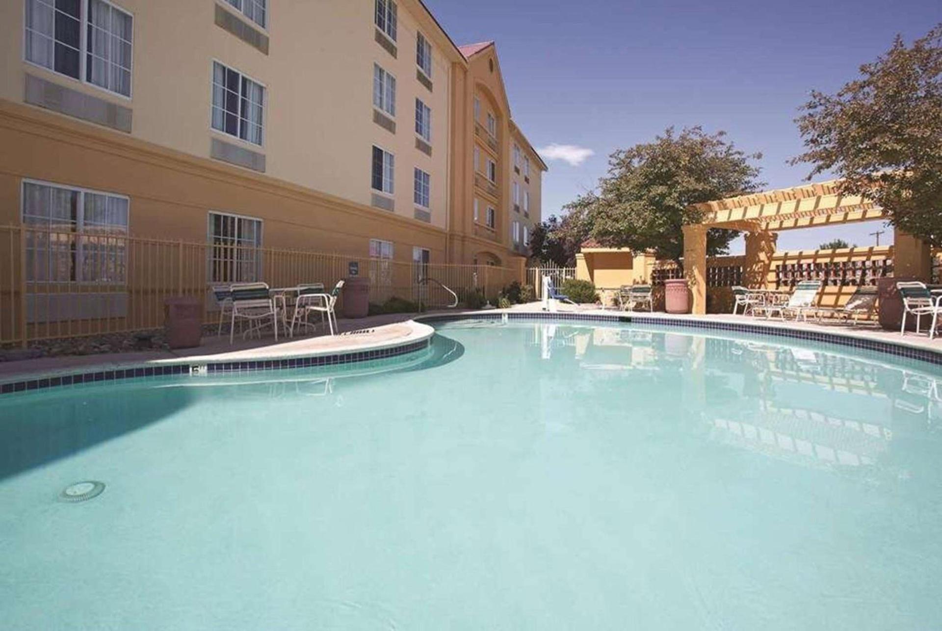 La Quinta by Wyndham Pueblo photo 2