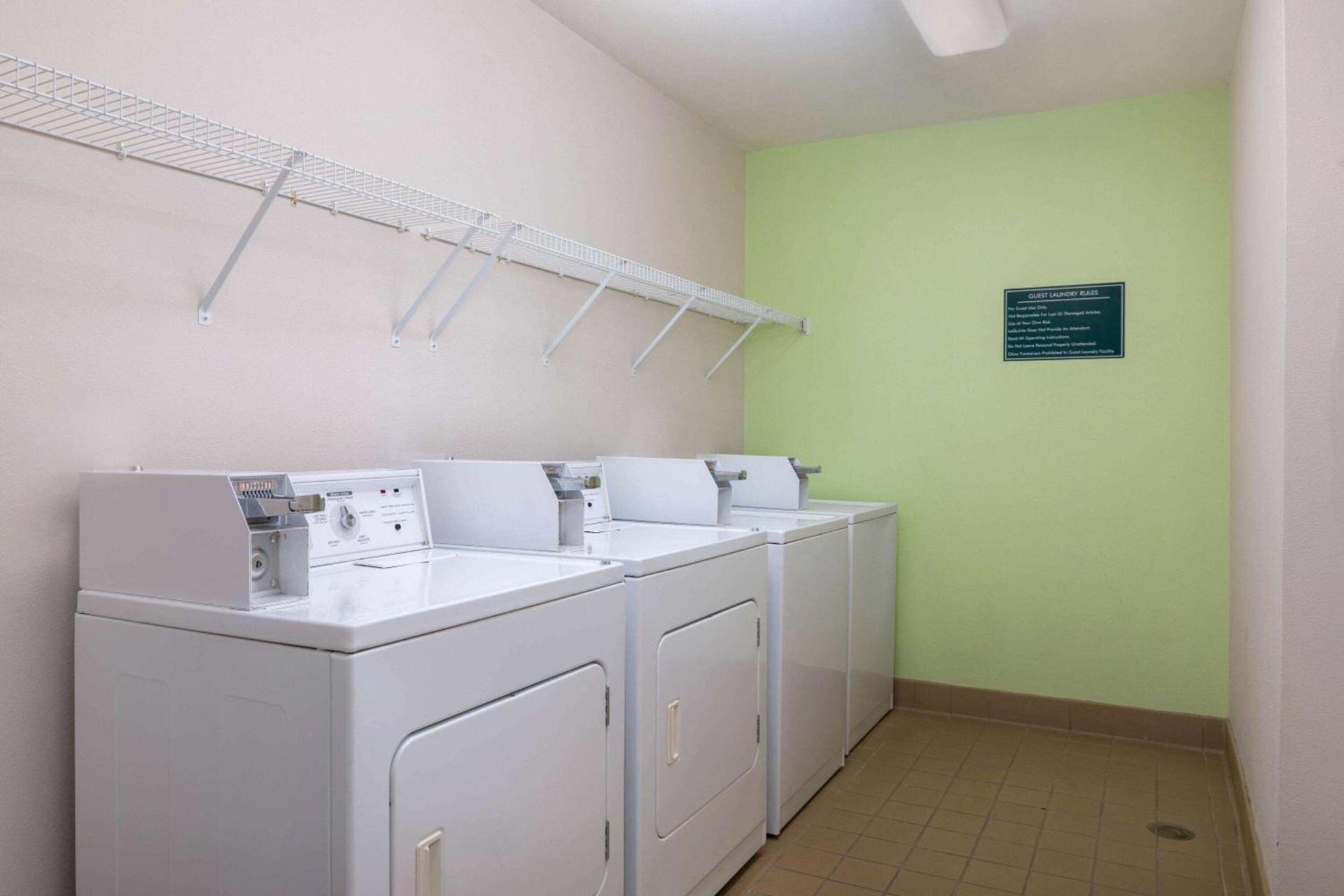 La Quinta by Wyndham Savannah Airport - Pooler photo 27