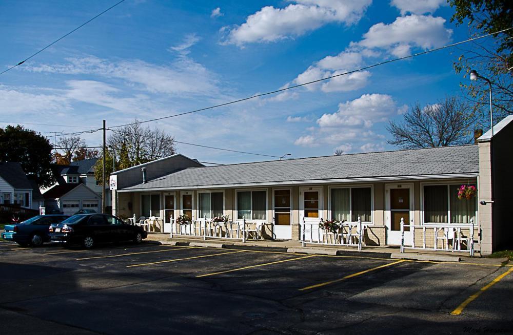 Inn Town Motel photo 4