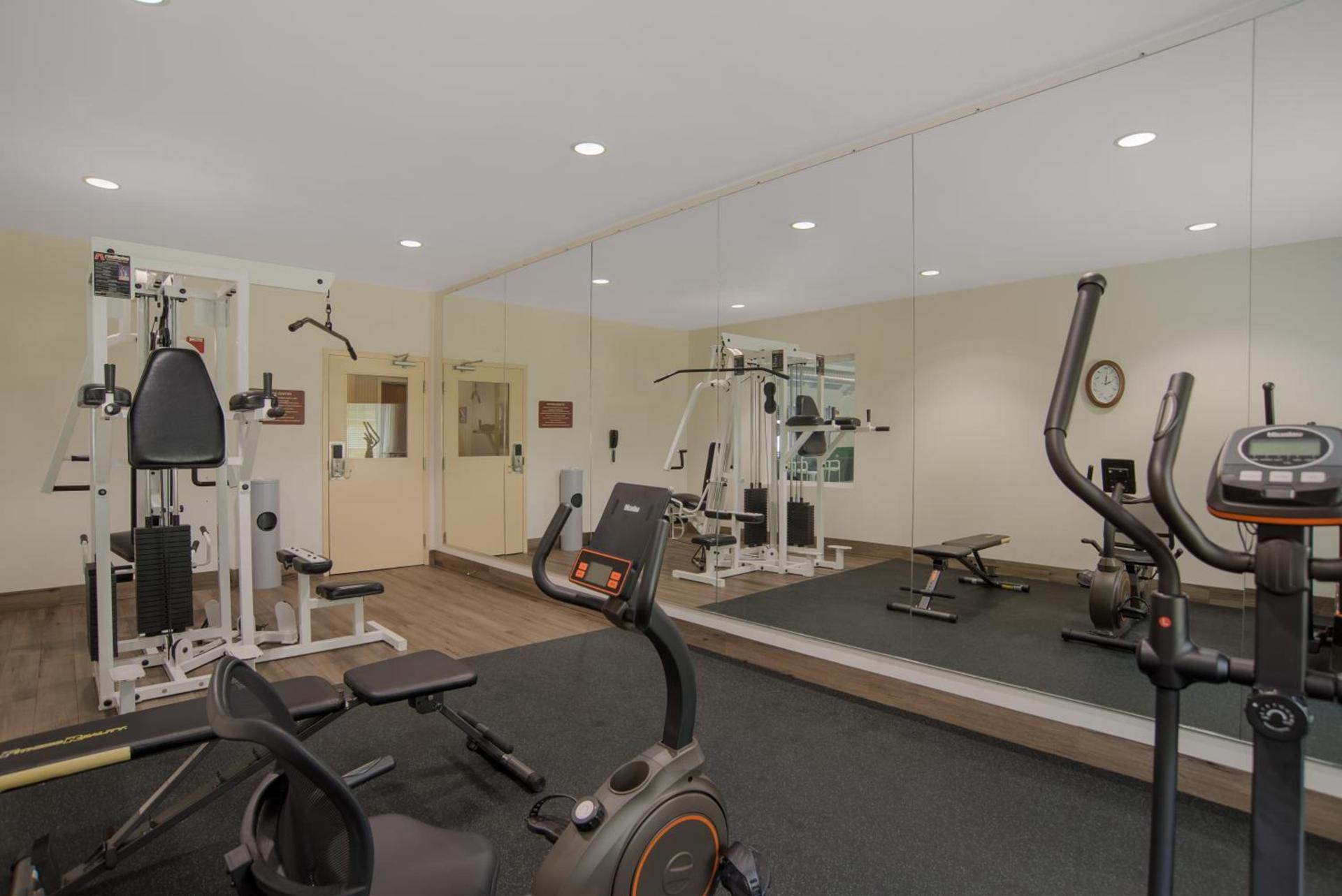 Quality Inn & Suites Chambersburg Northeast photo 35