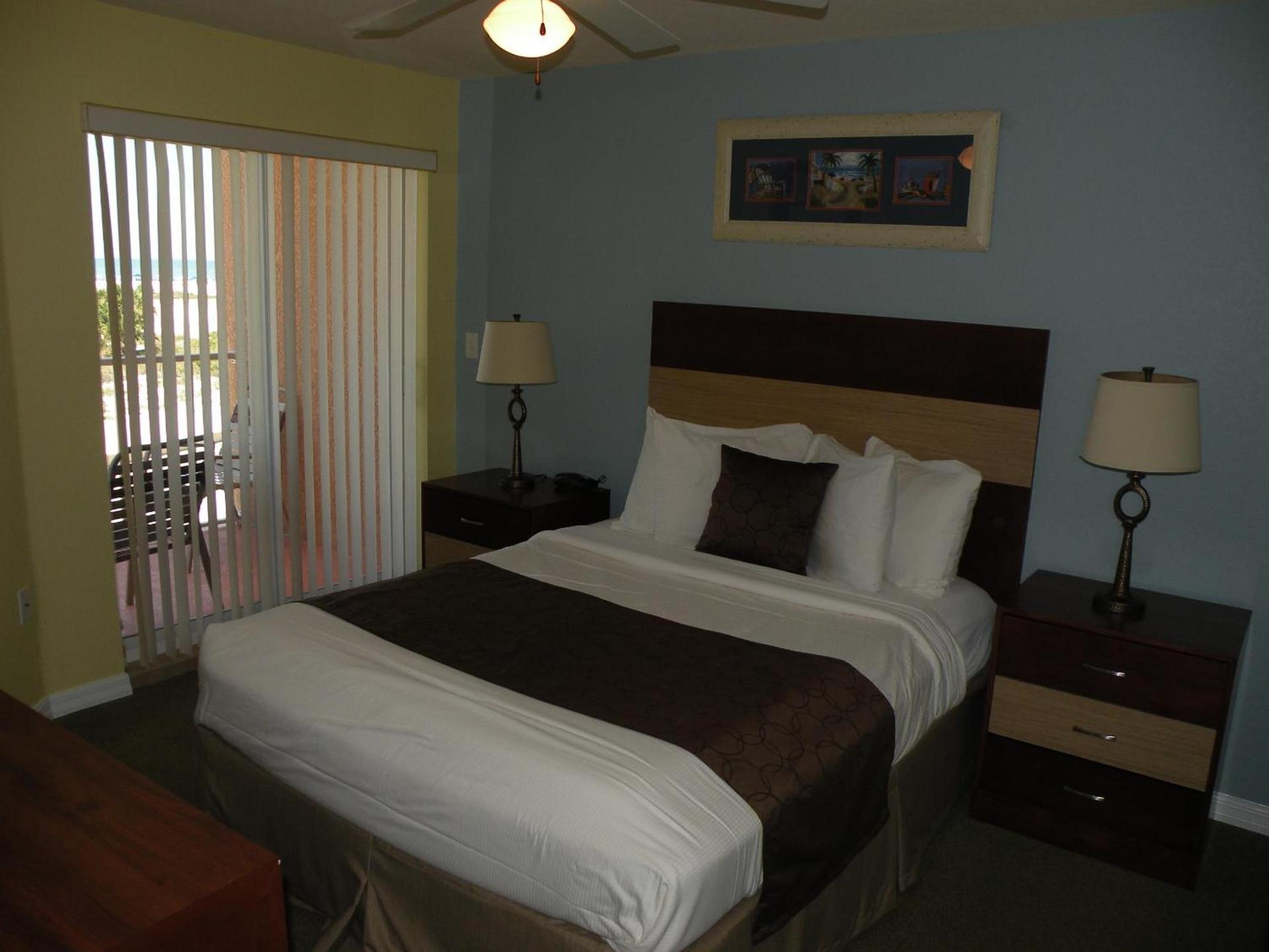 Surf Beach Treasure Island Resort photo 33